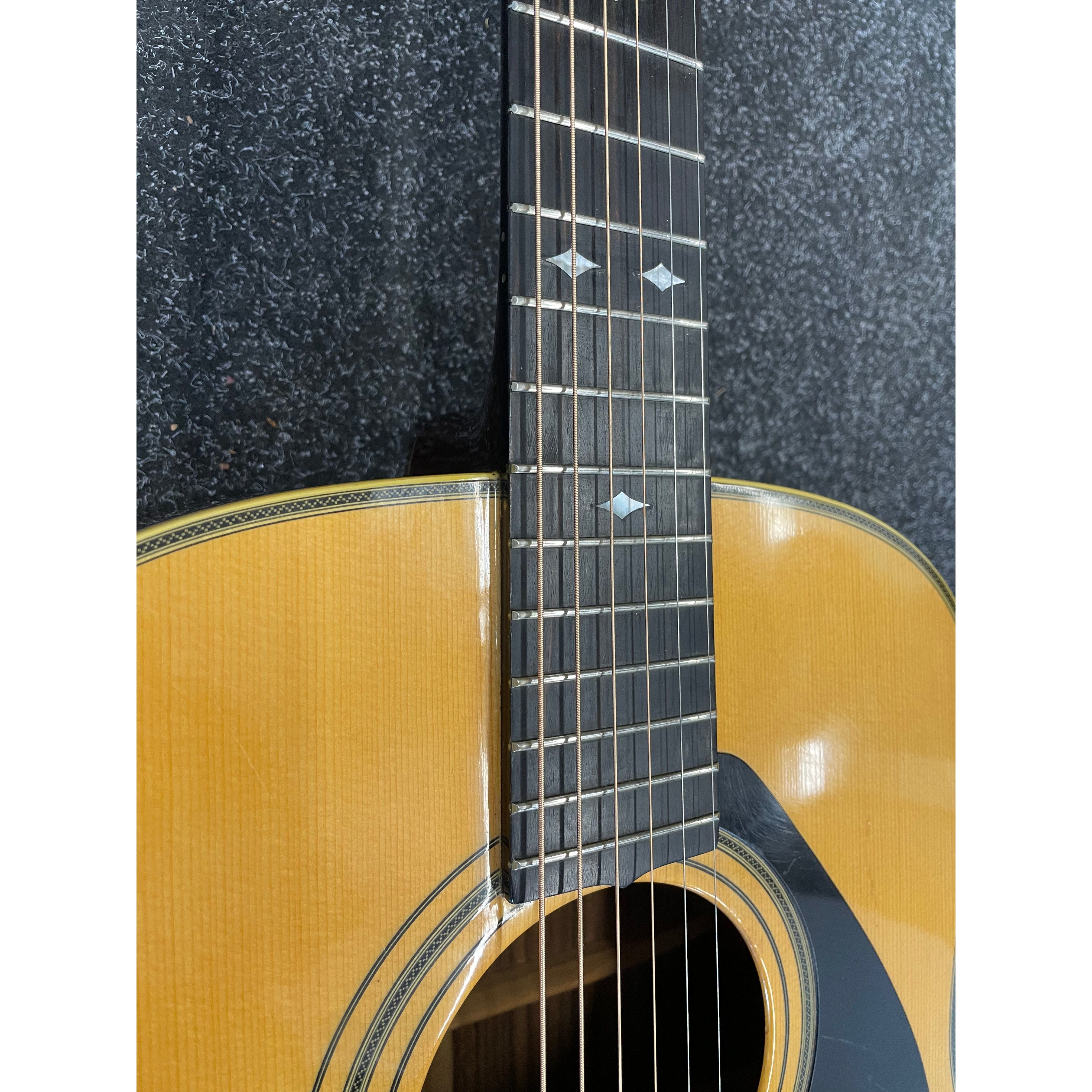 Yamaha L-15A Vintage 1970's Dreadnought Acoustic Guitar with Original Hardcase Pre-Owned