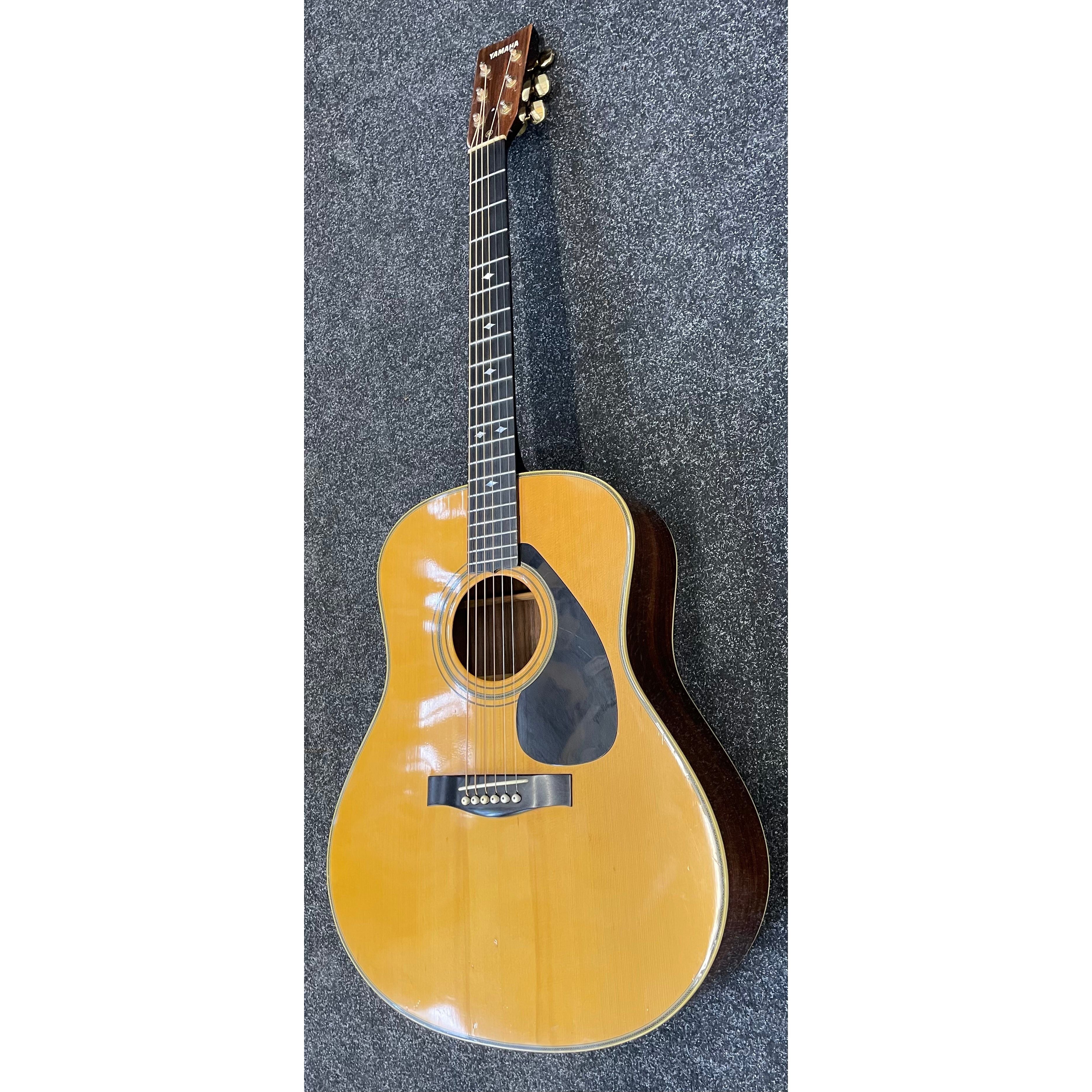 Yamaha L-15A Vintage 1970's Dreadnought Acoustic Guitar with Original Hardcase Pre-Owned