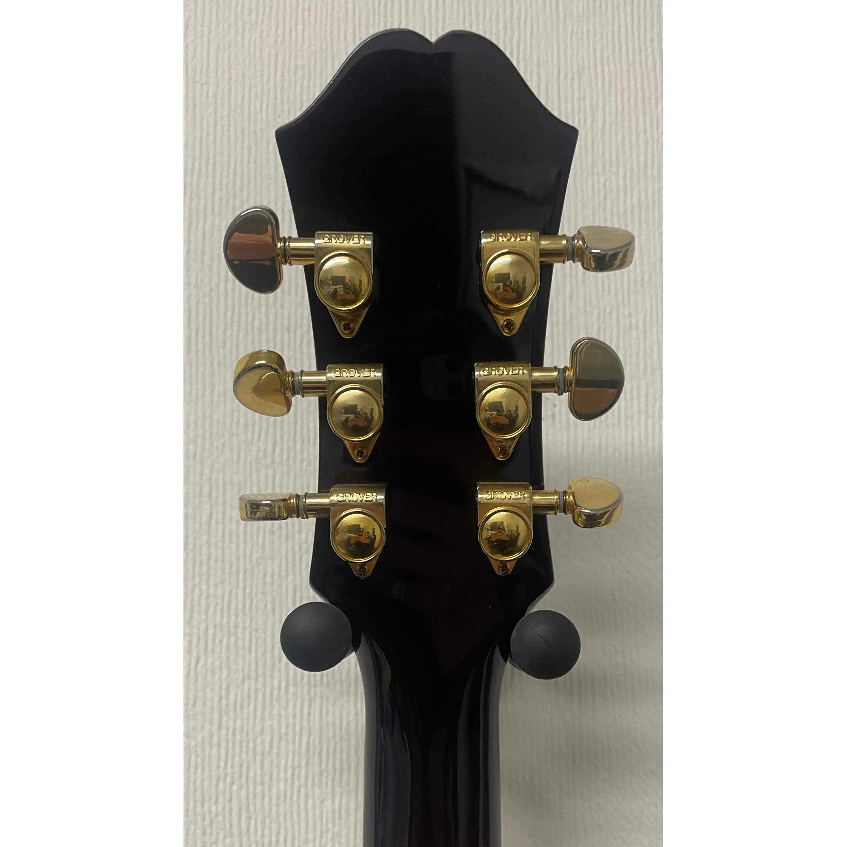 Epiphone EJ-200/VS Acoustic Guitar in Sunburst with Hardcase Pre-Owned