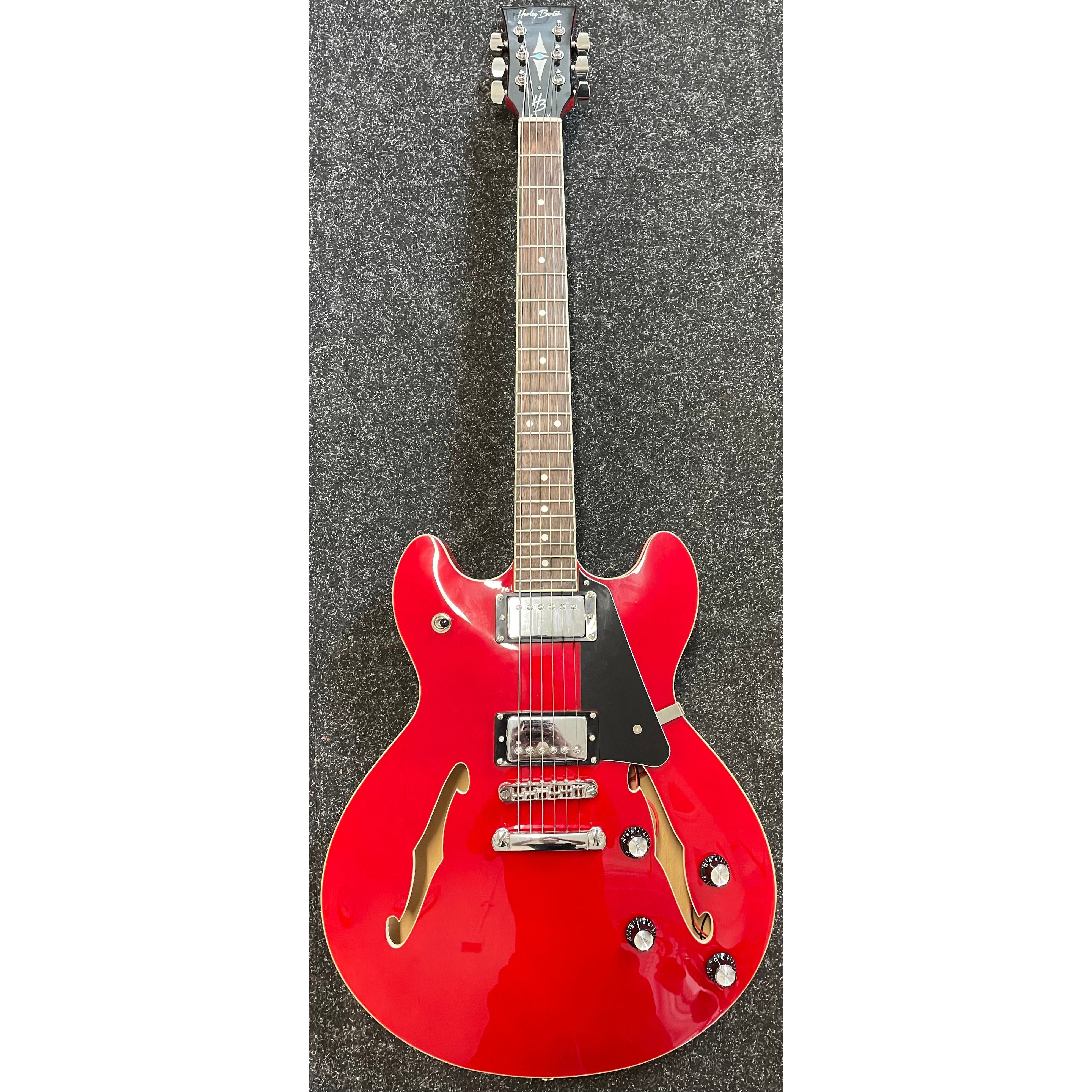 Harley Benton HB35 Plus Hollowbody Electric Guitar in Cherry Pre-Owned