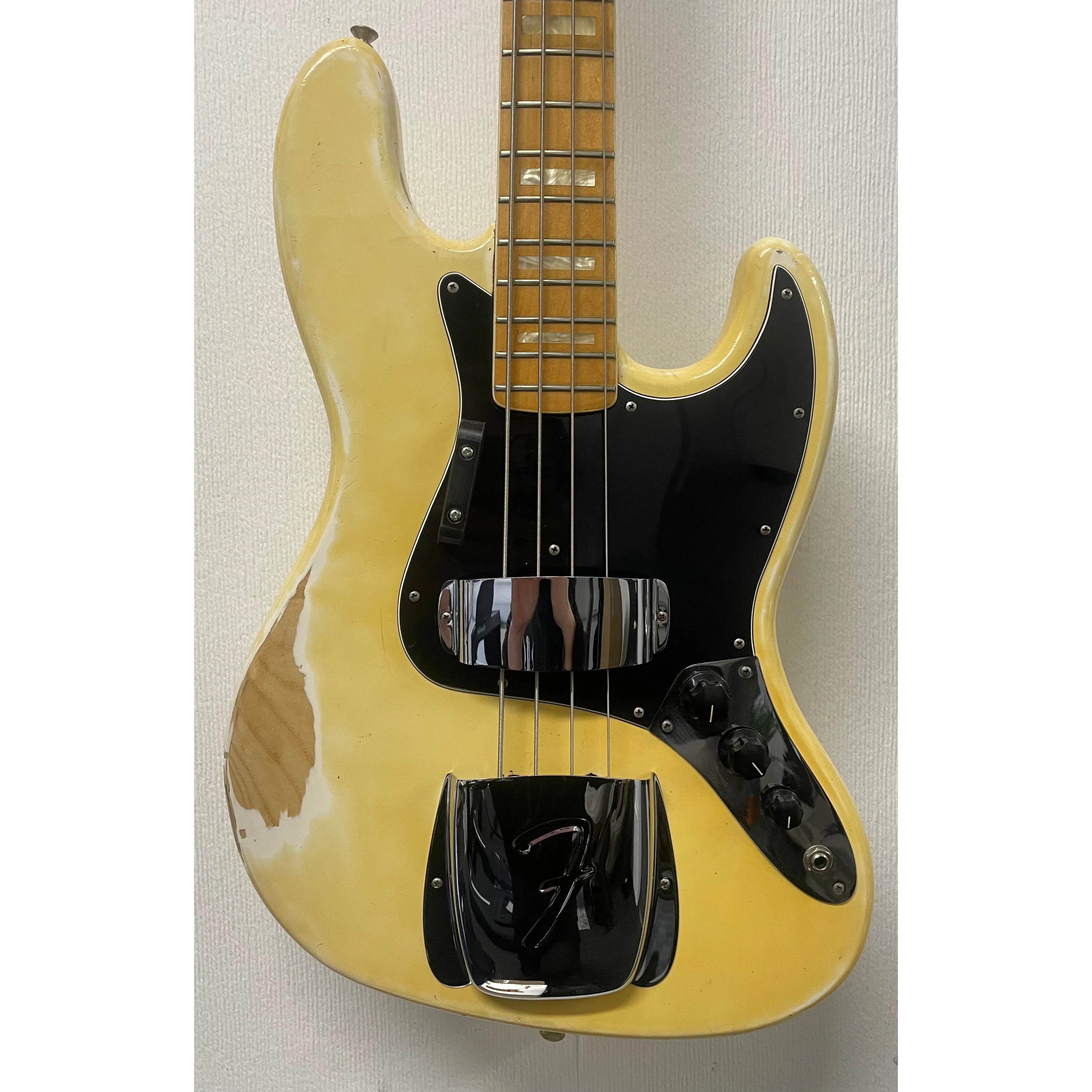 Fender Jazz Bass, 1976, USA in Olympic White Pre-Owned