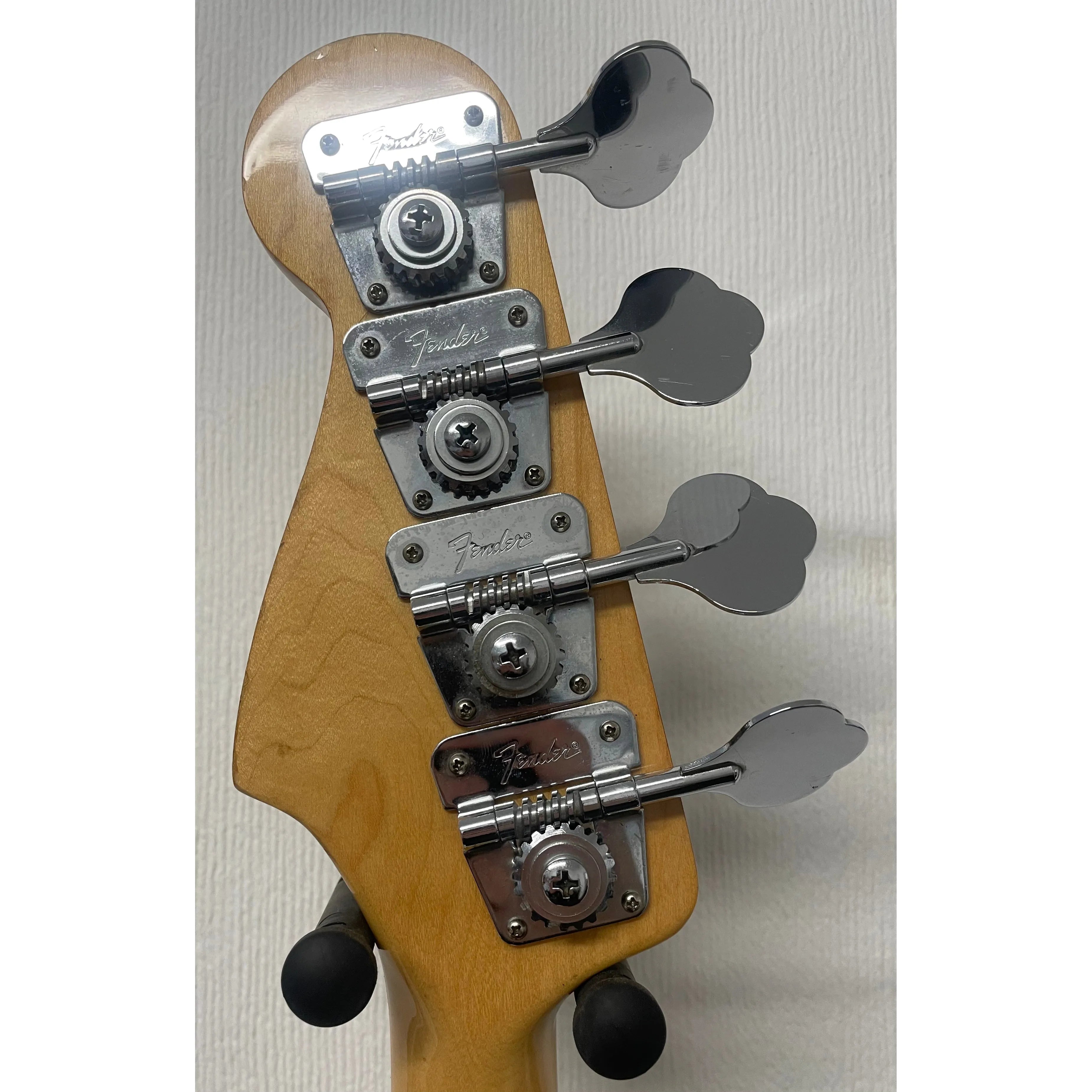 Fender Jazz Bass, 1976, USA in Olympic White Pre-Owned