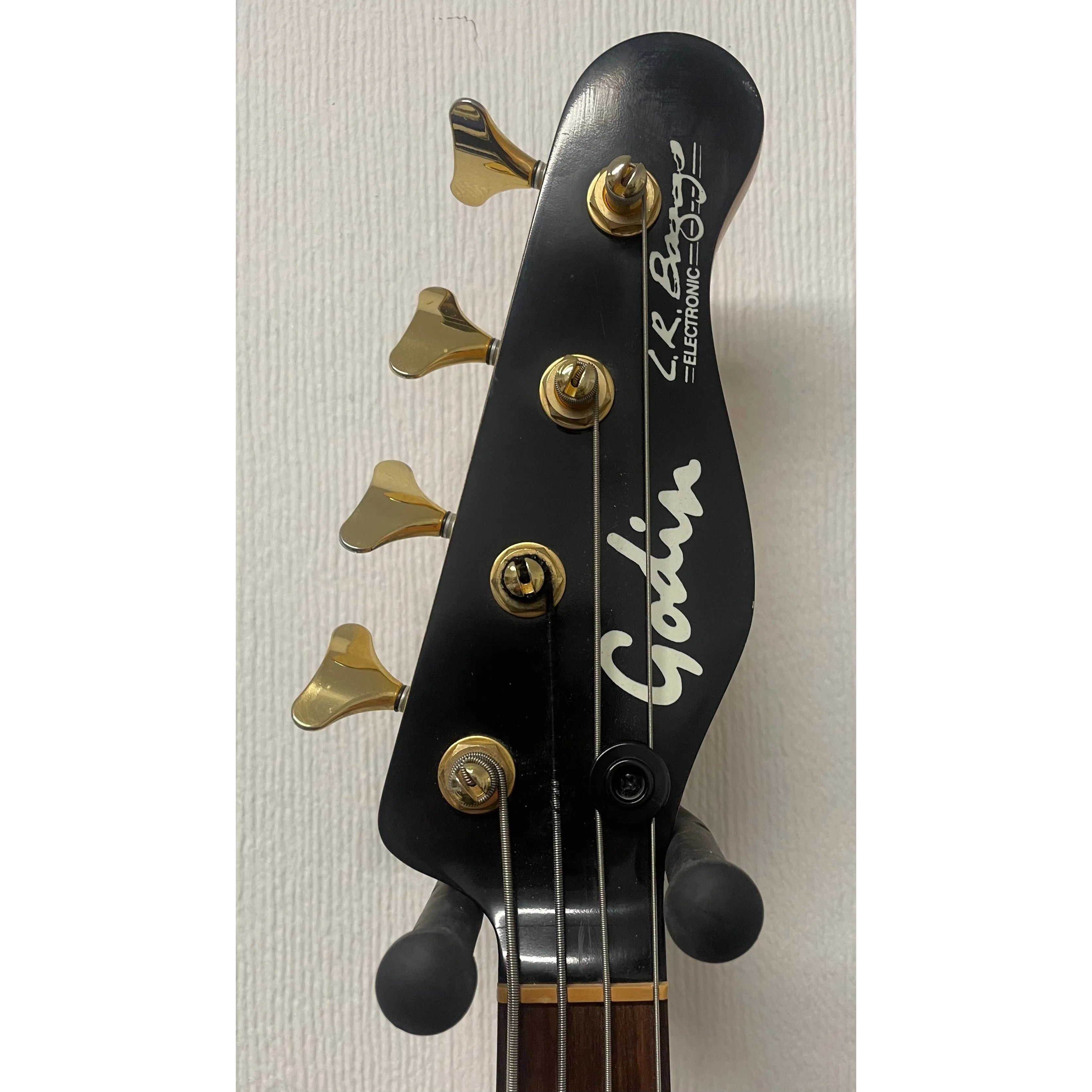 Godin/LR Baggs Hollowbody Electro Acoustic Bass Guitar in Black with Gigbag Pre-Owned