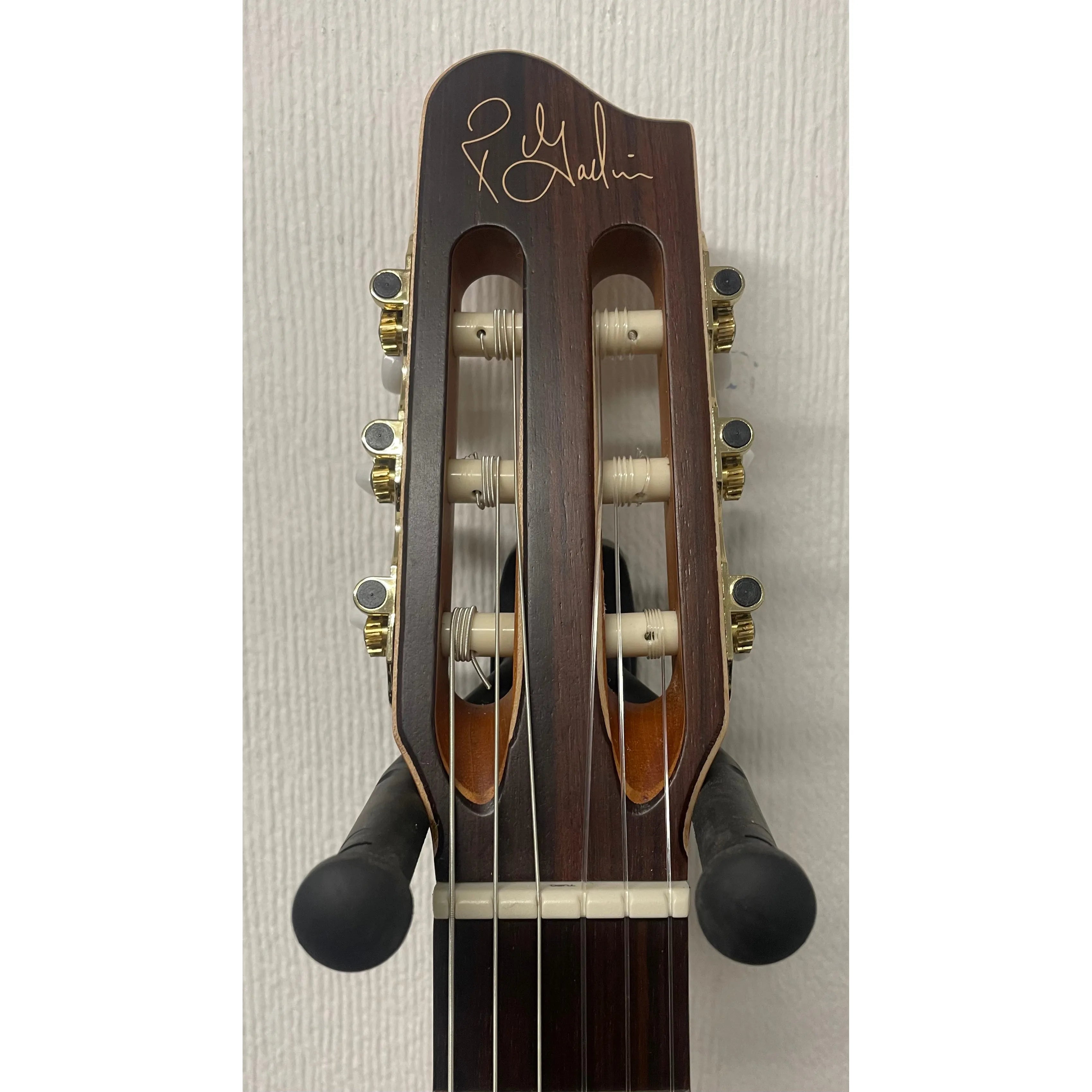 Godin Etude Classical Guitar in Natural with Styrofoam Padded Case Pre-Owned