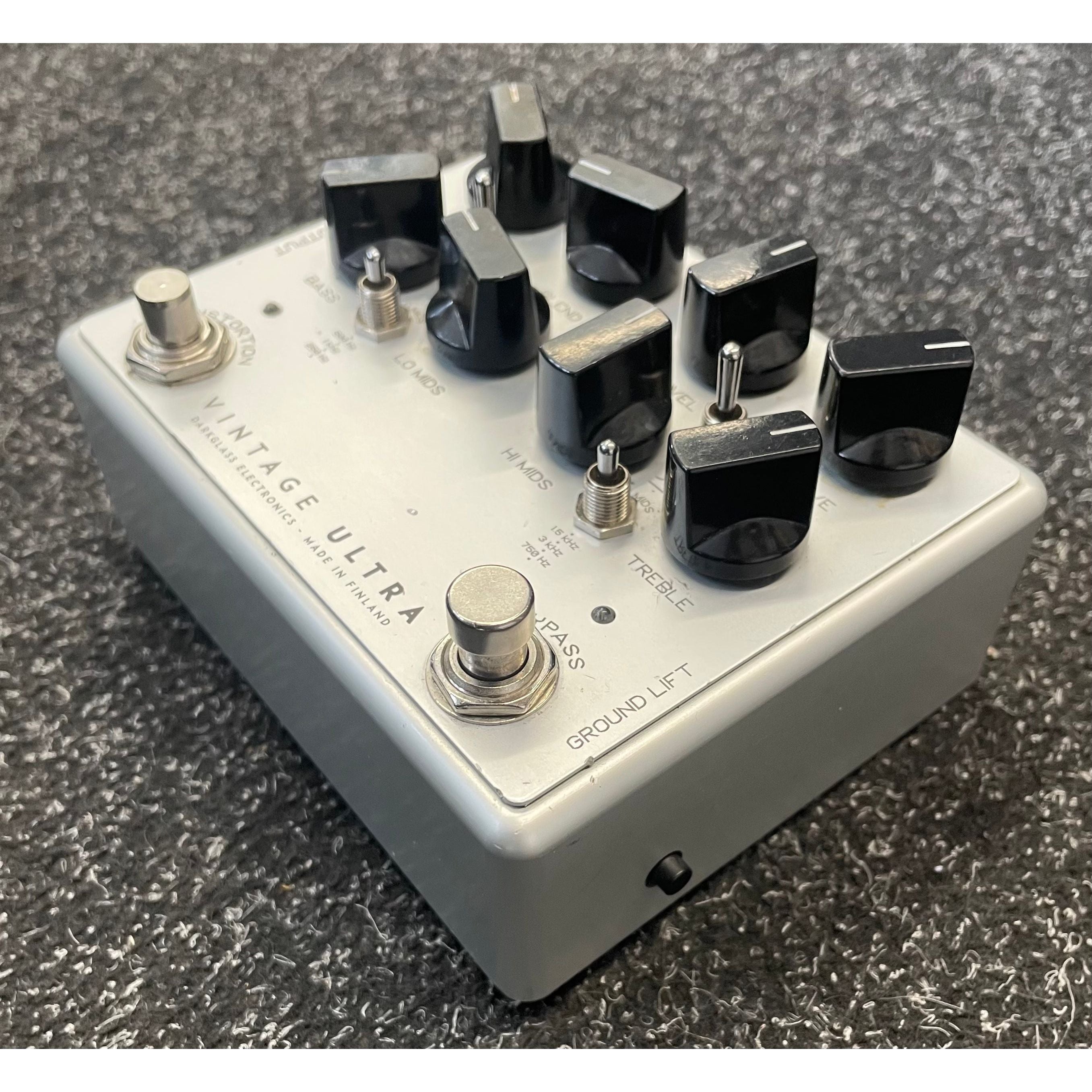 Darkglass Electronics Vintage Ultra Preamp Pedal for Bass Guitar Pre-Owned