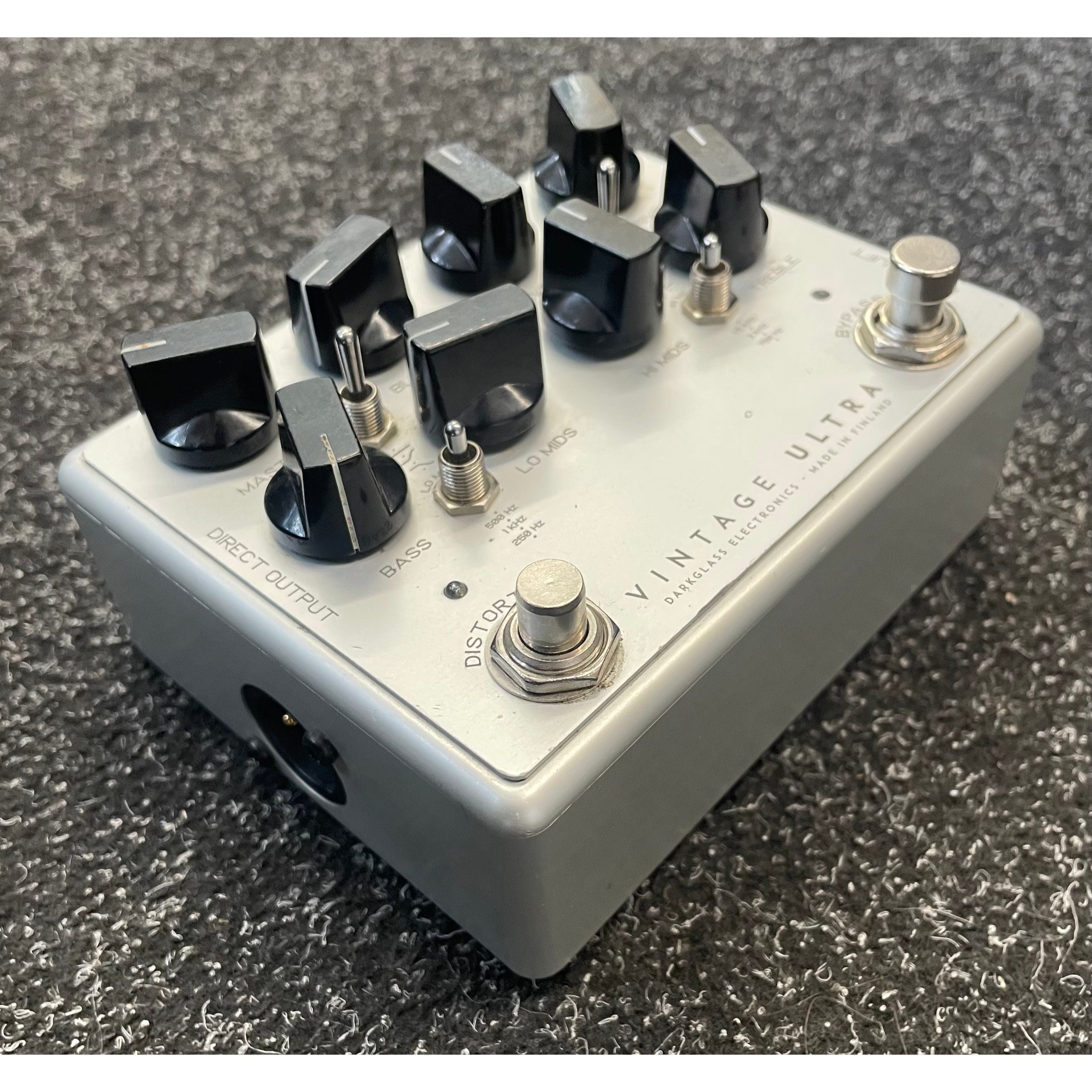 Darkglass Electronics Vintage Ultra Preamp Pedal for Bass Guitar Pre-Owned