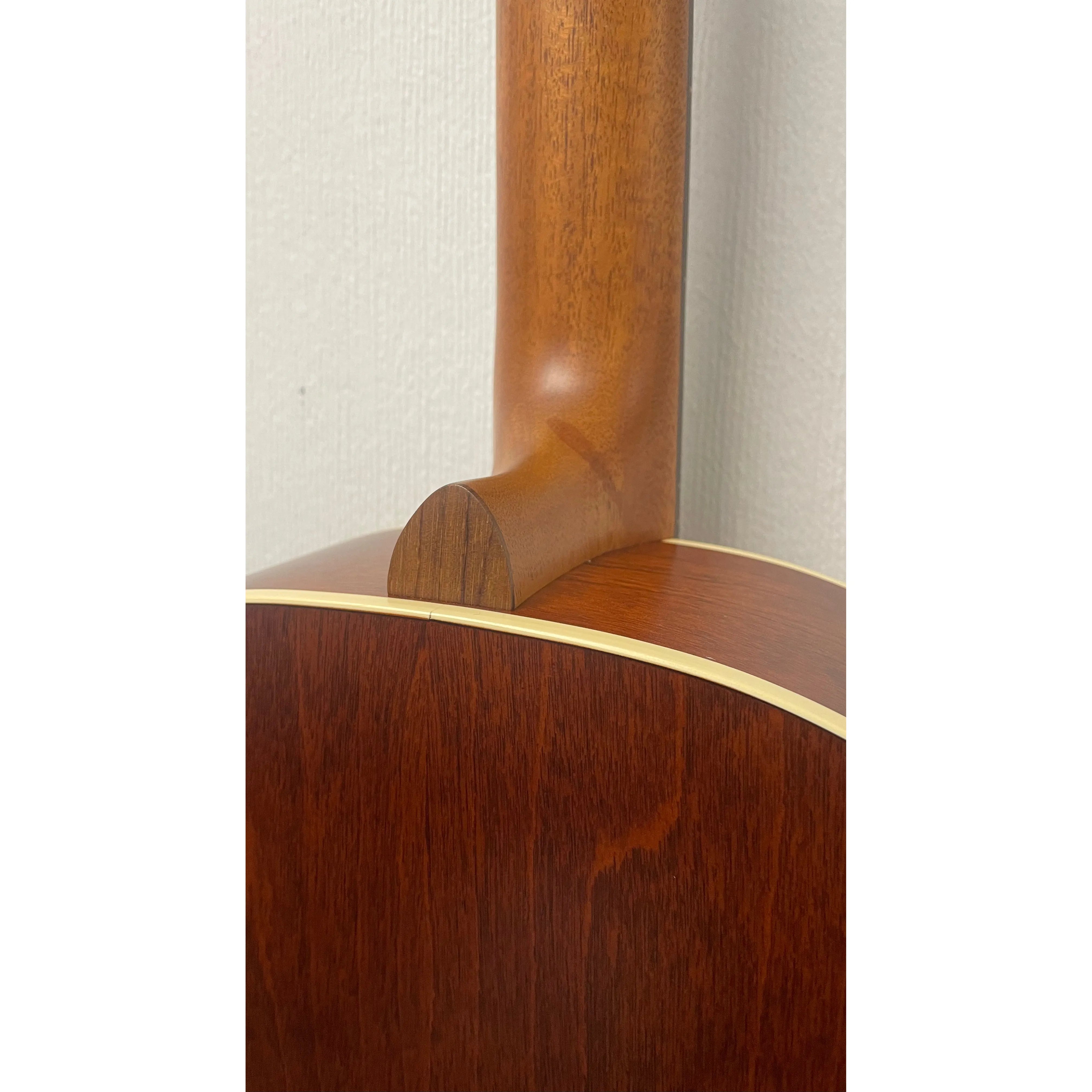 Godin Etude Classical Guitar in Natural with Styrofoam Padded Case Pre-Owned