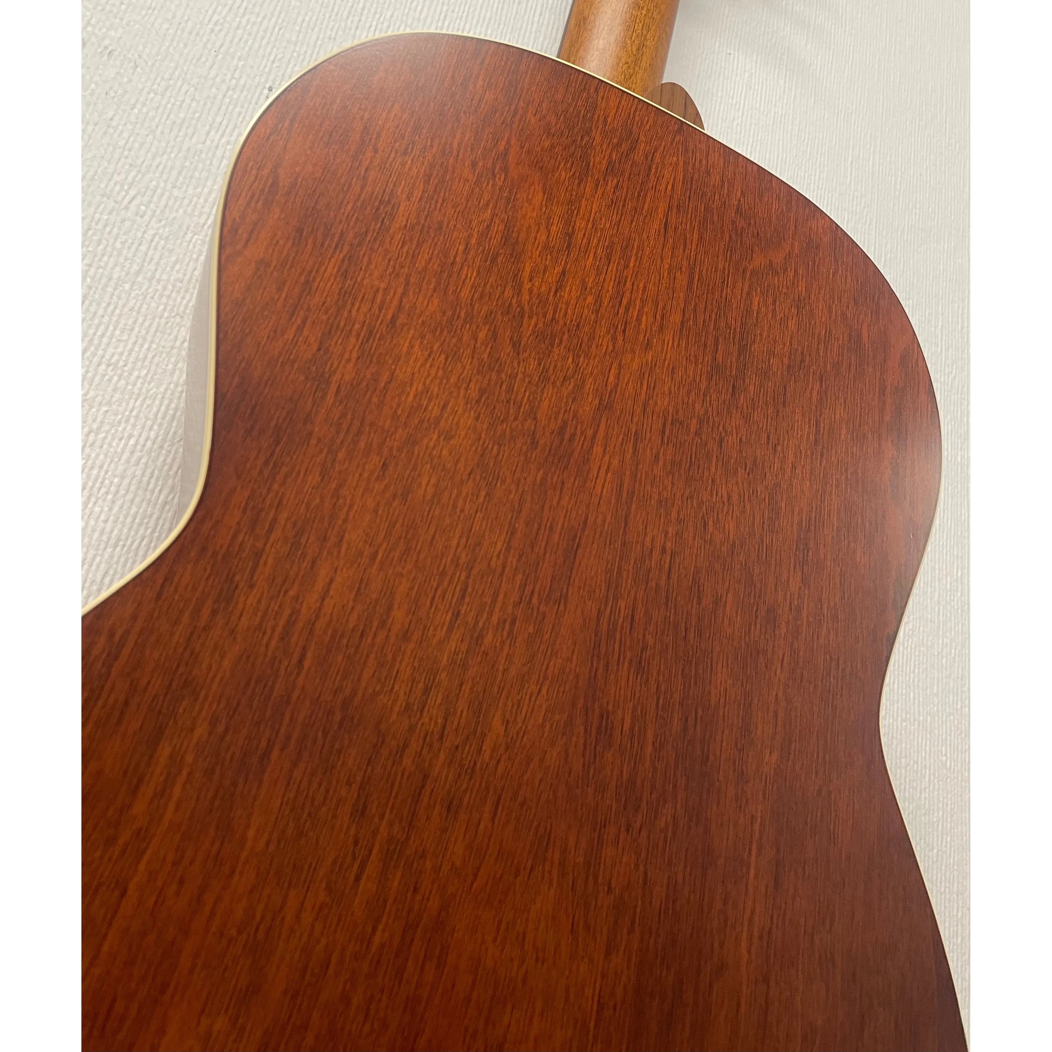 Godin Etude Classical Guitar in Natural with Styrofoam Padded Case Pre-Owned