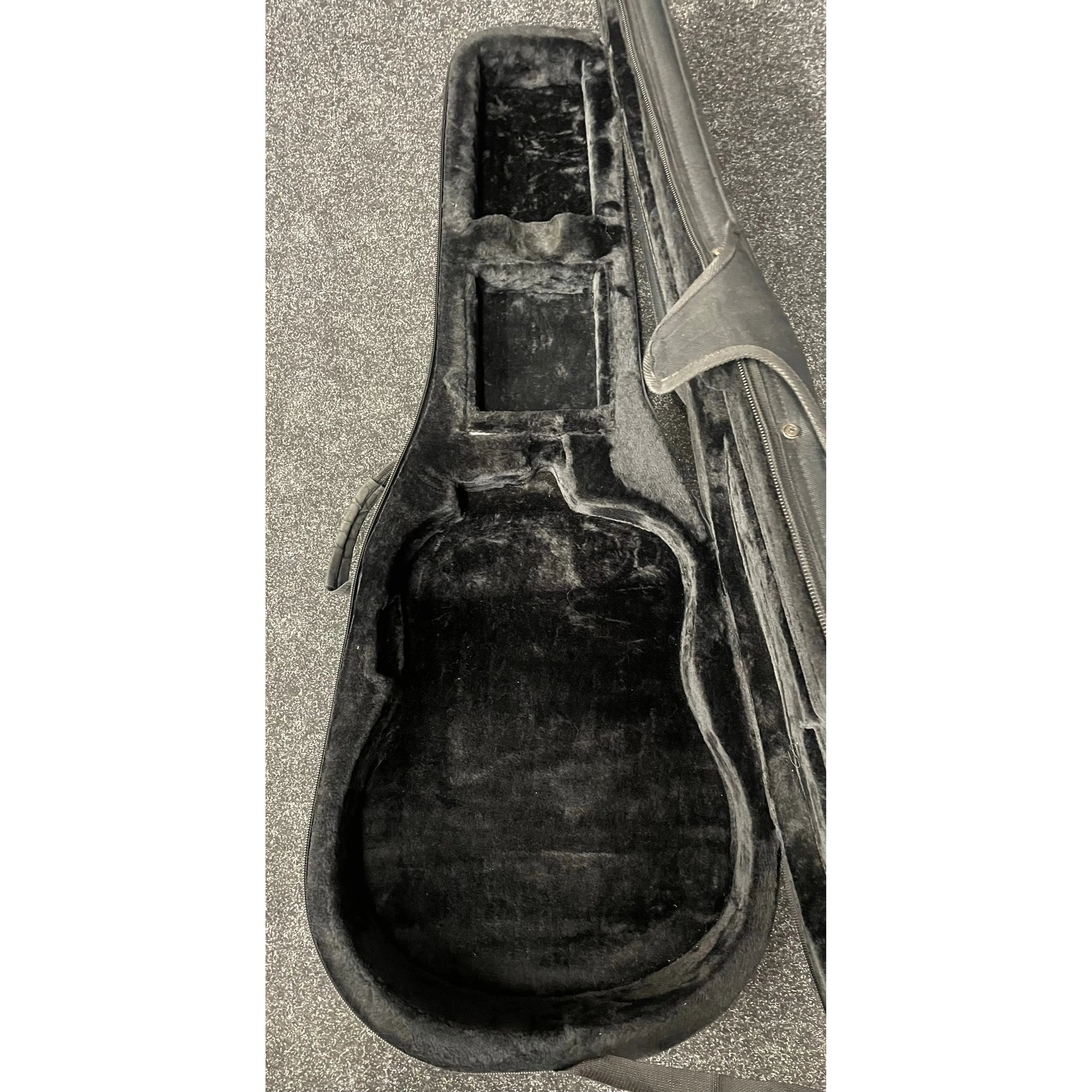 Godin Etude Classical Guitar in Natural with Styrofoam Padded Case Pre-Owned