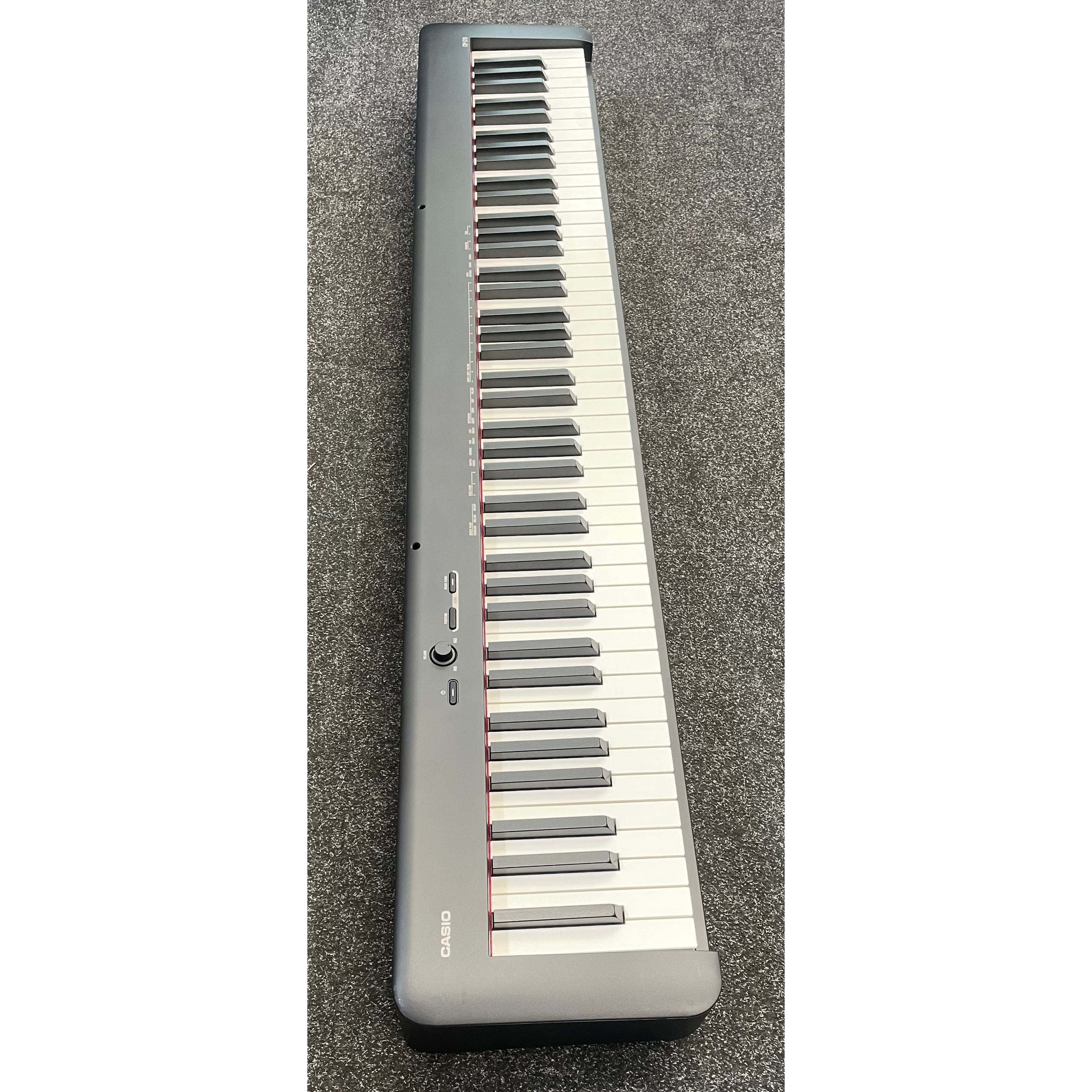 Casio CDP-S110 Keyboard Digital Piano 88 Keys in Black with Gigbag Pre-Owned
