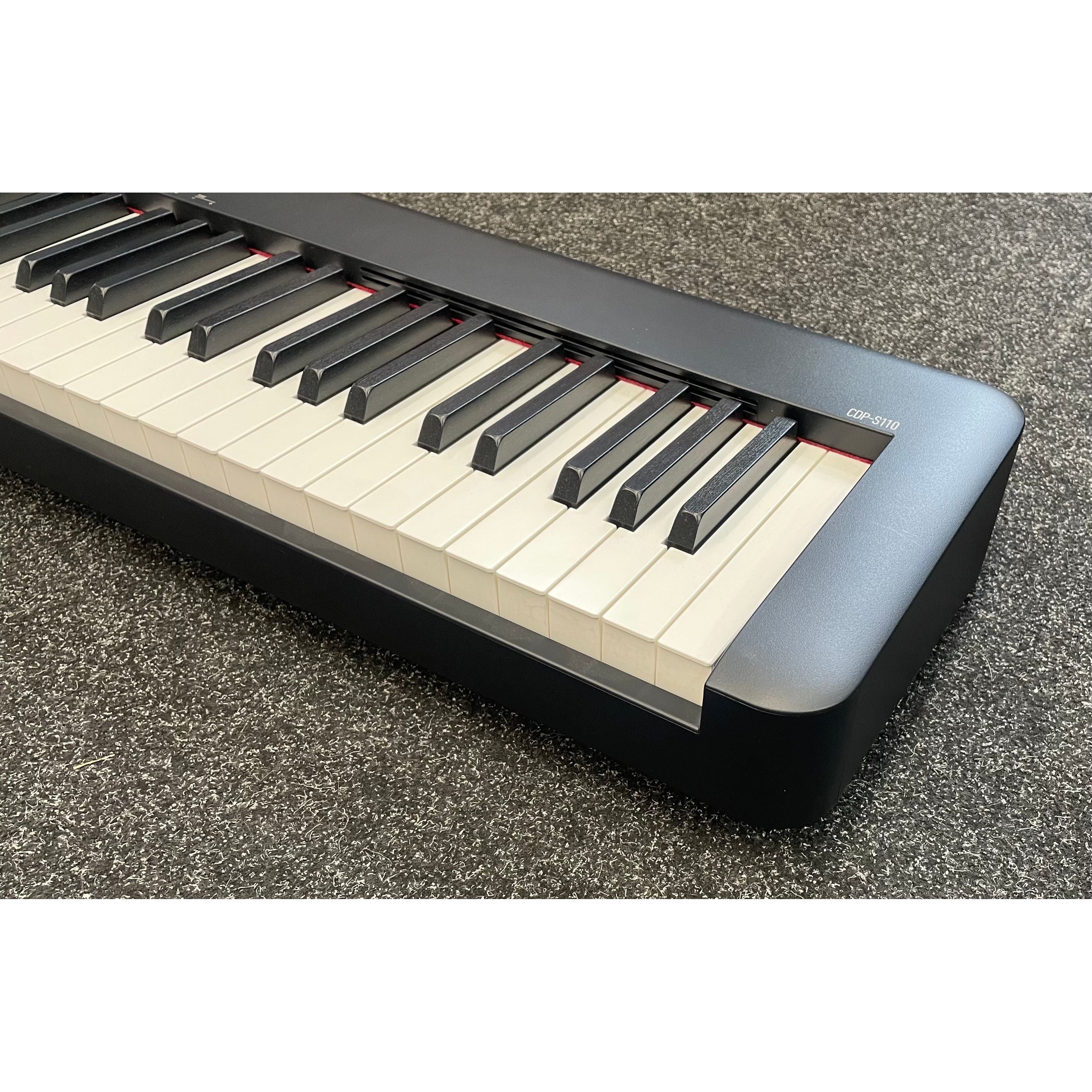 Casio CDP-S110 Keyboard Digital Piano 88 Keys in Black with Gigbag Pre-Owned
