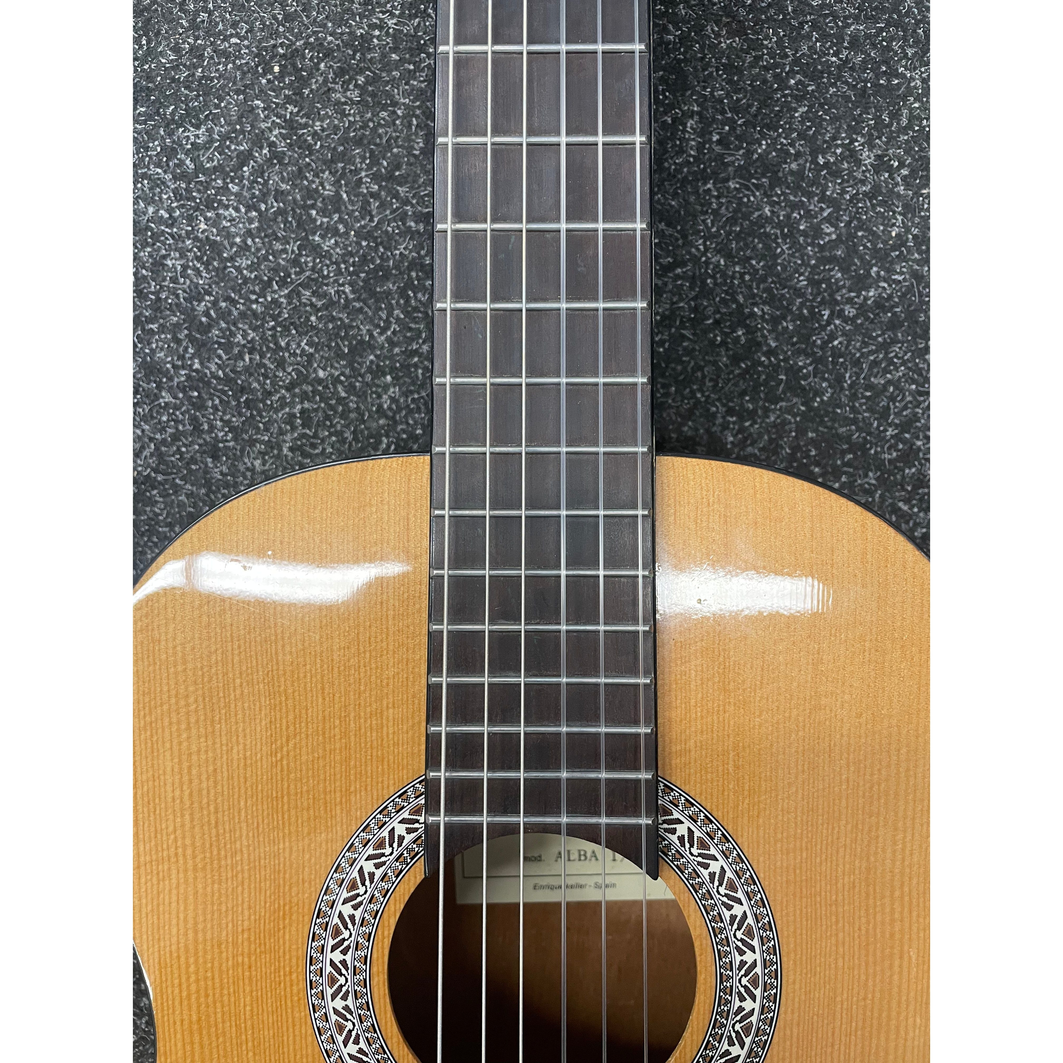 Admira Alba 1/2 Size Classical Guitar For Kids Pre-Owned