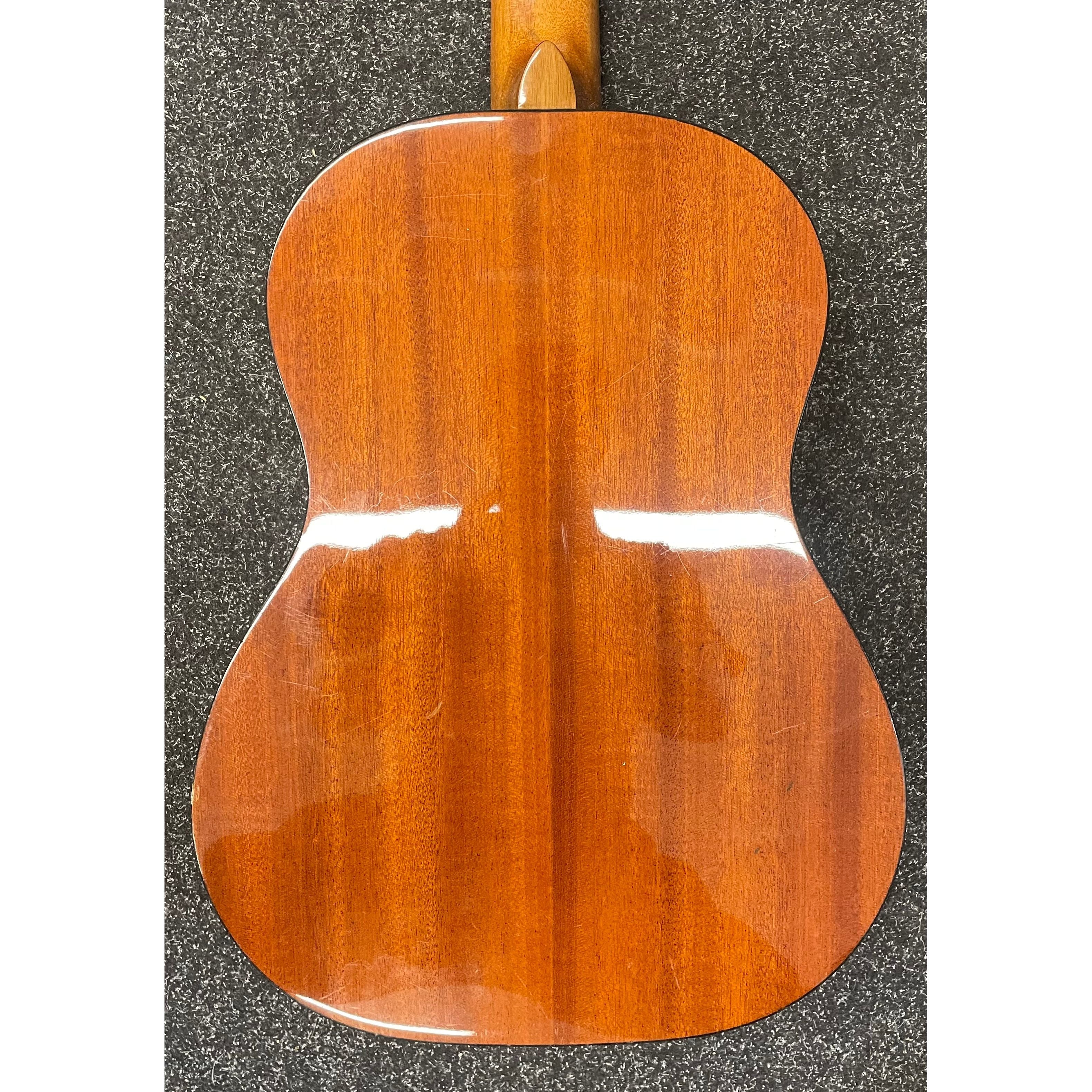 Admira Alba 1/2 Size Classical Guitar For Kids Pre-Owned