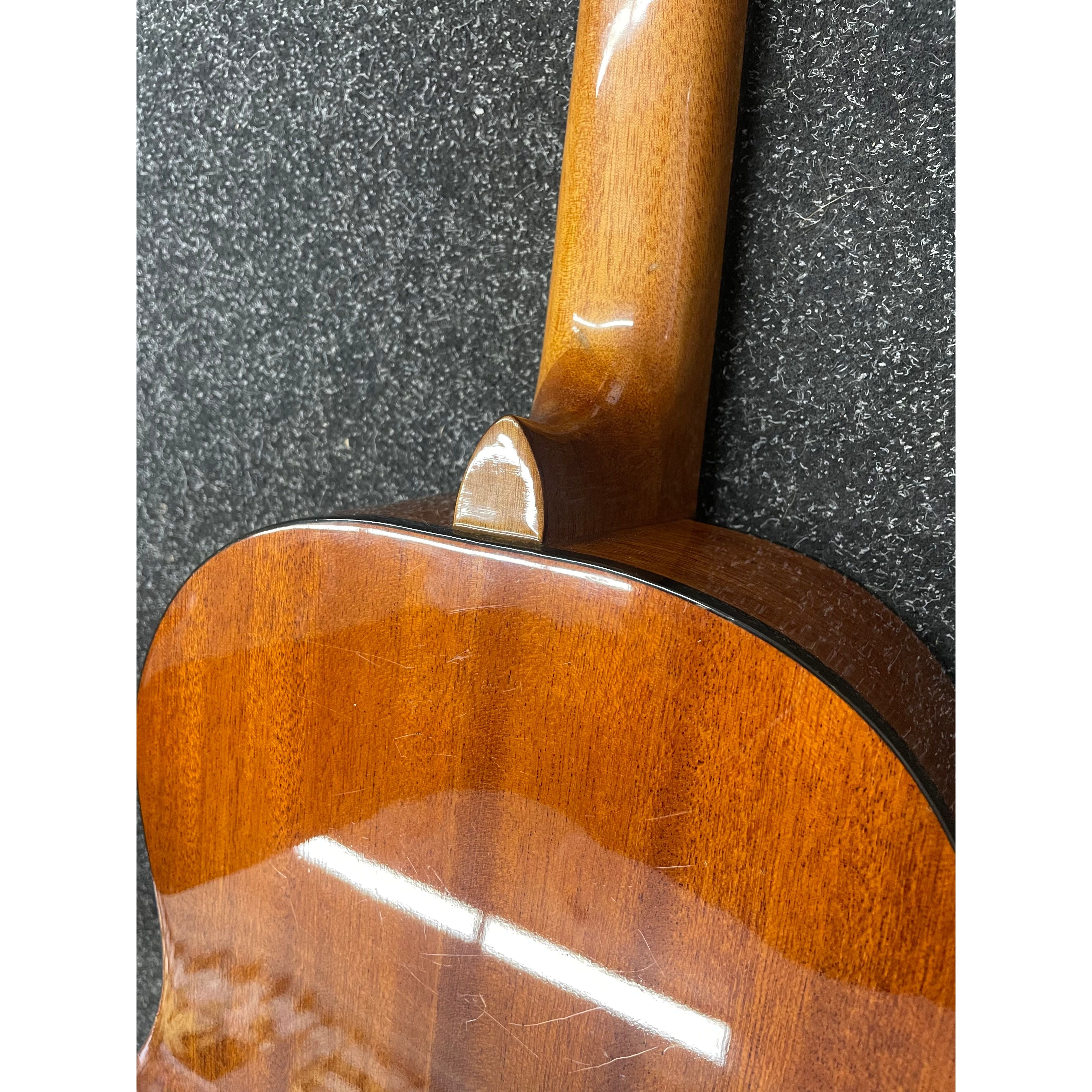Admira Alba 1/2 Size Classical Guitar For Kids Pre-Owned