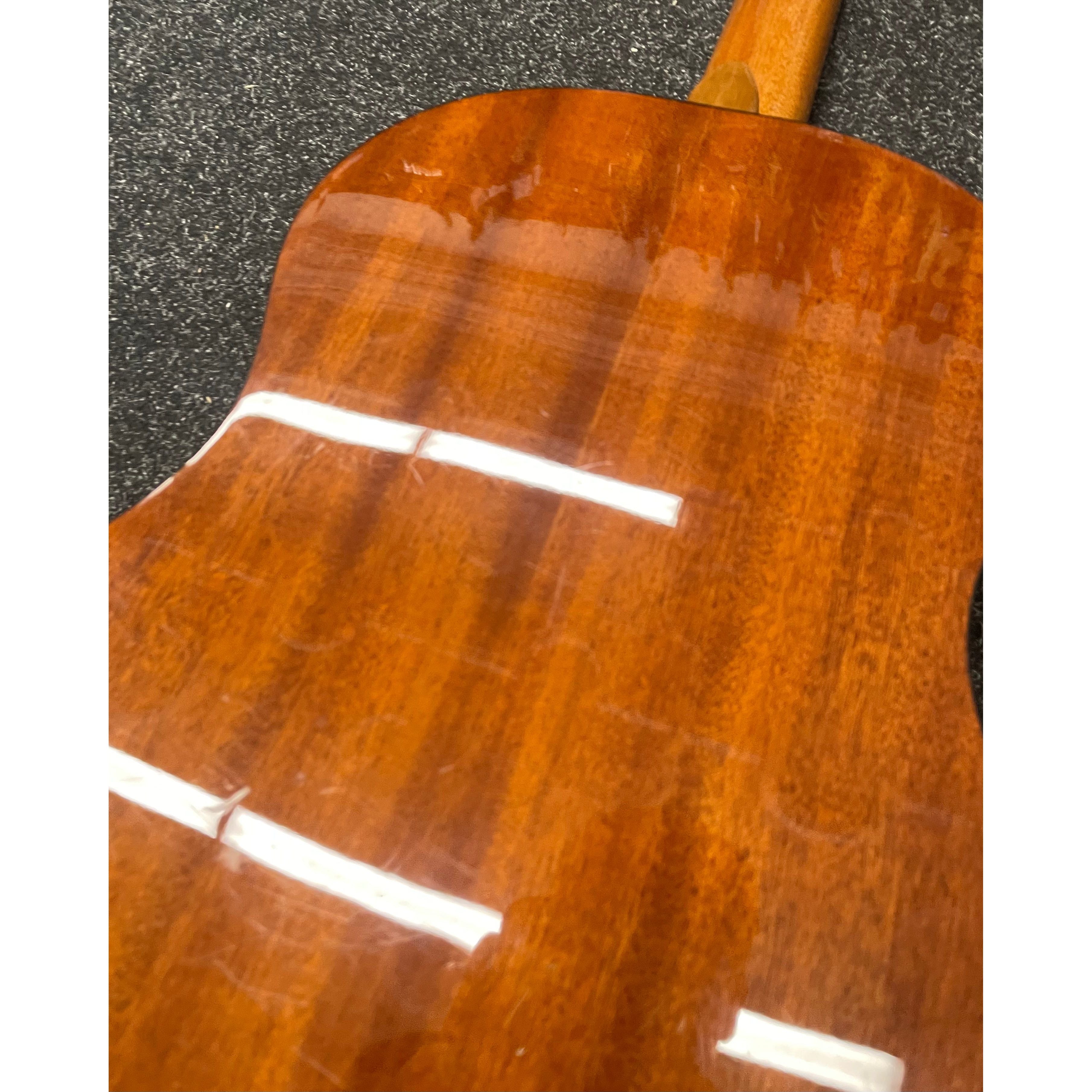 Admira Alba 1/2 Size Classical Guitar For Kids Pre-Owned