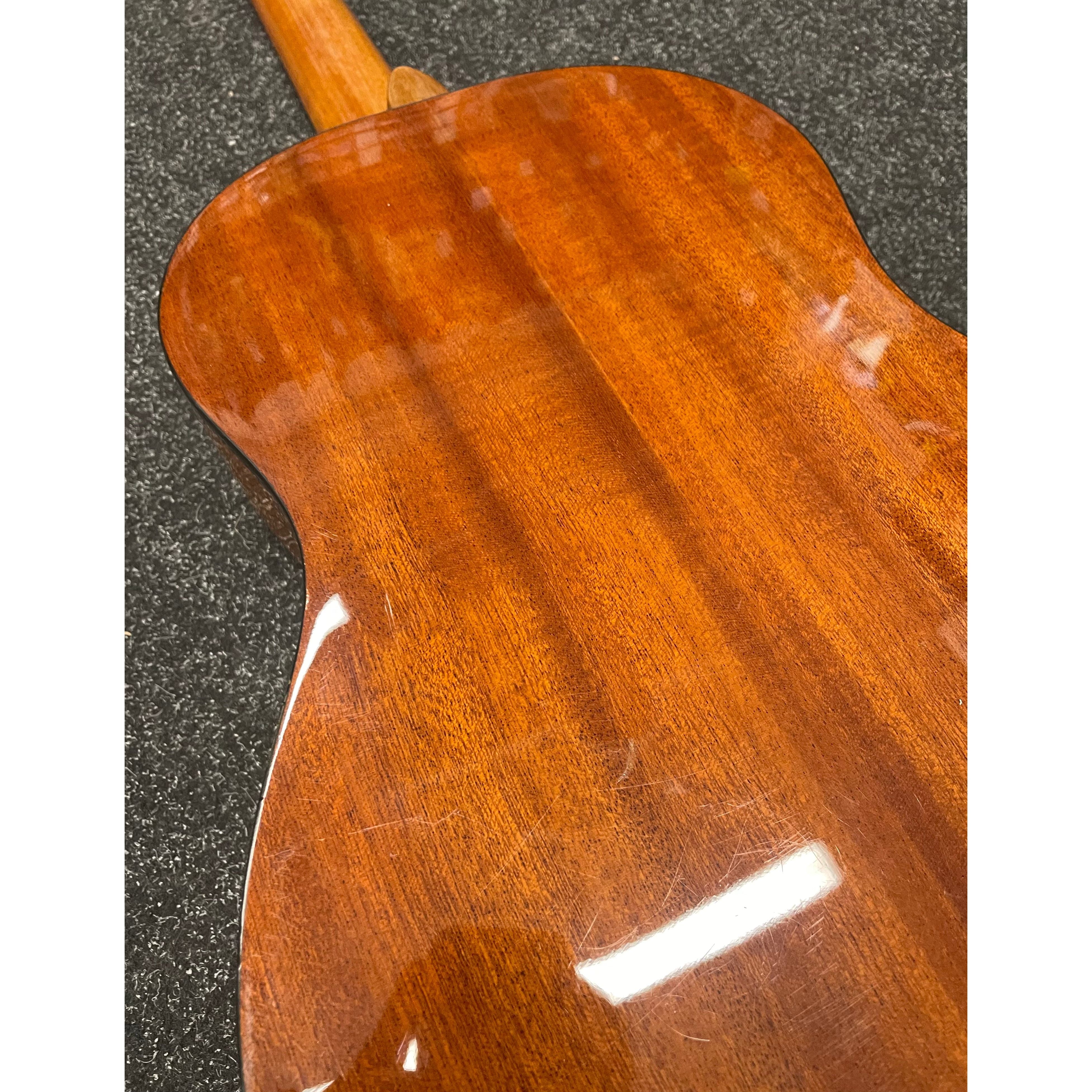 Admira Alba 1/2 Size Classical Guitar For Kids Pre-Owned