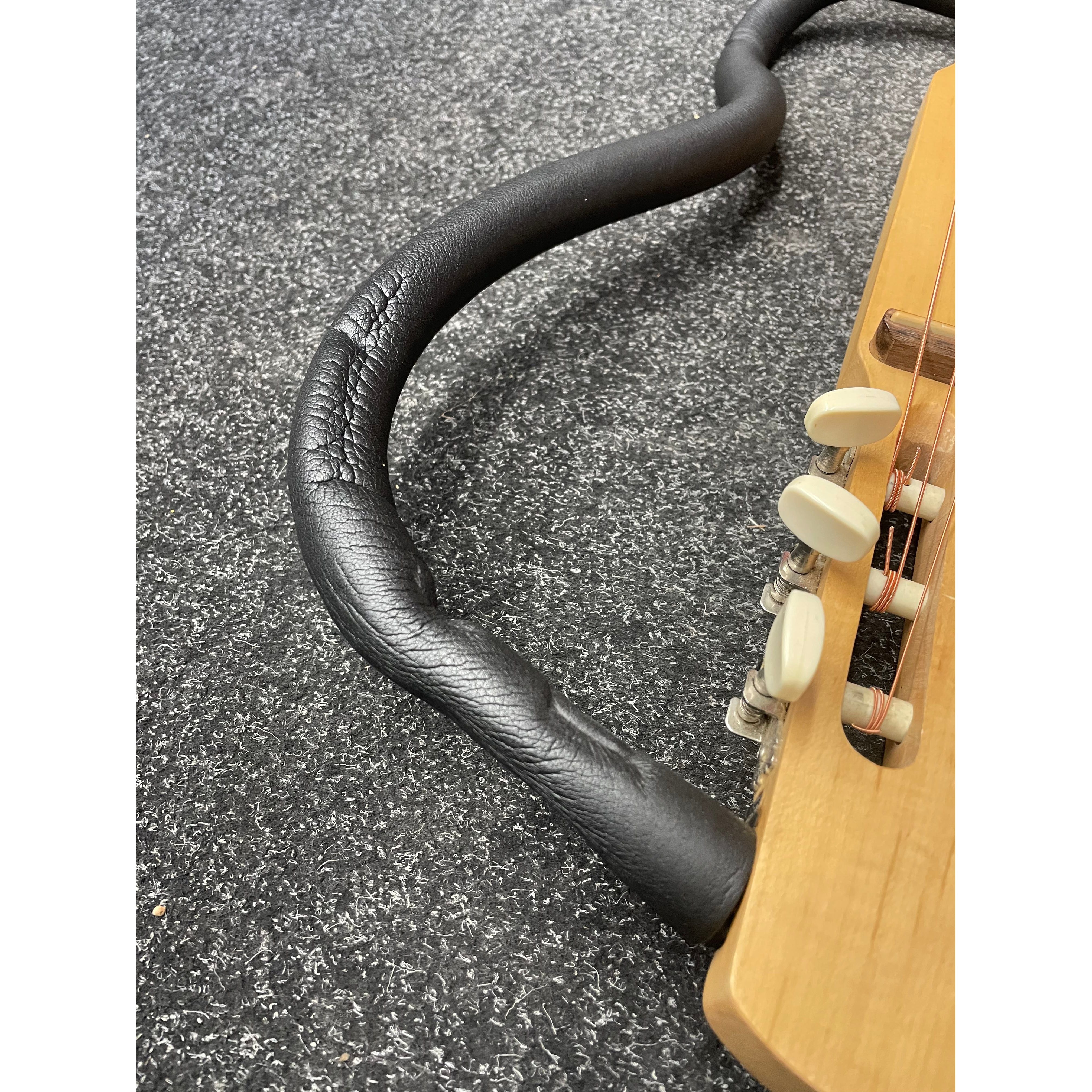 Tenayo SC301 Silent Guitar Electro Acoustic Pre-Owned