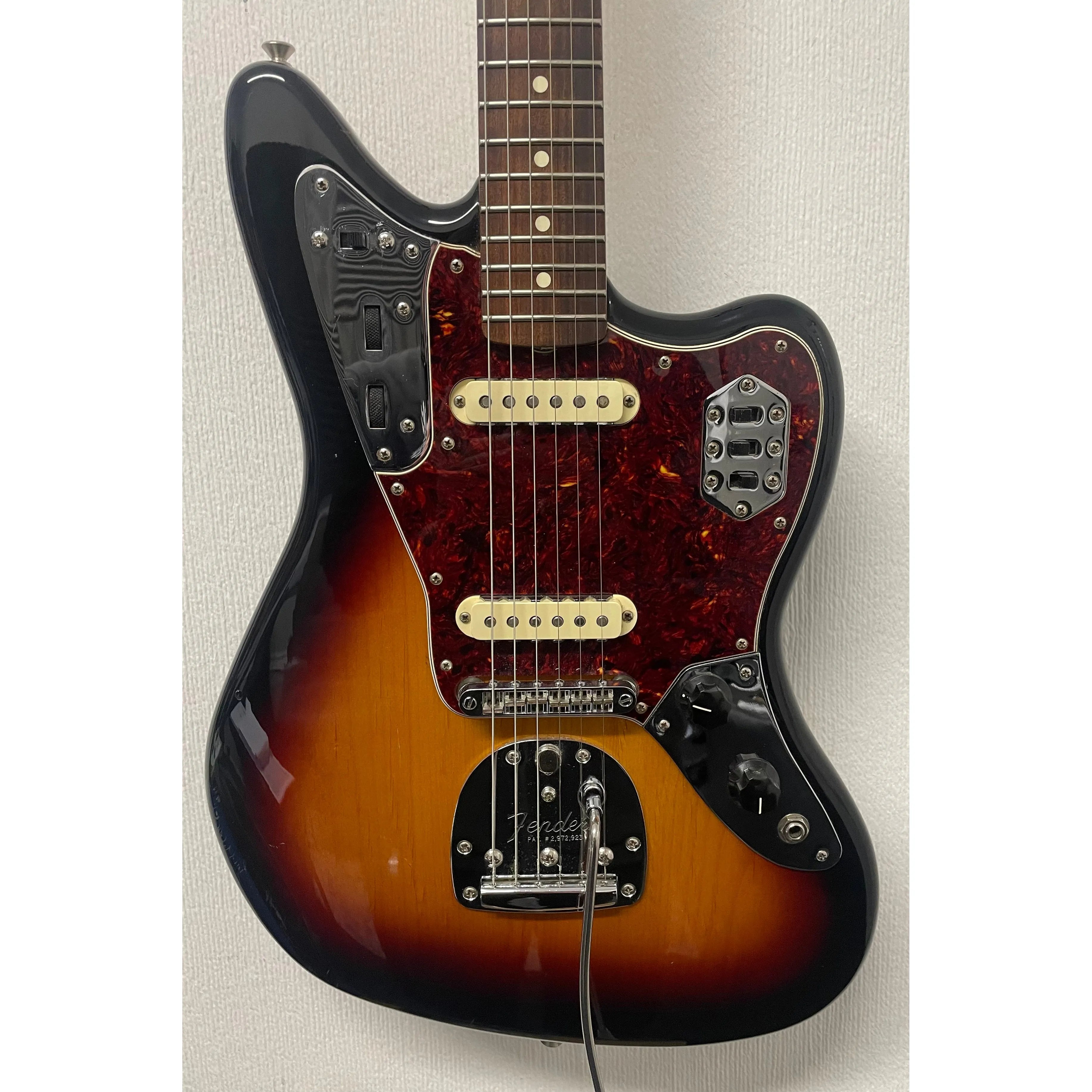 Fender Jaguar Classic Player Special, Mexican, in Sunburst with Gigbag Pre-Owned