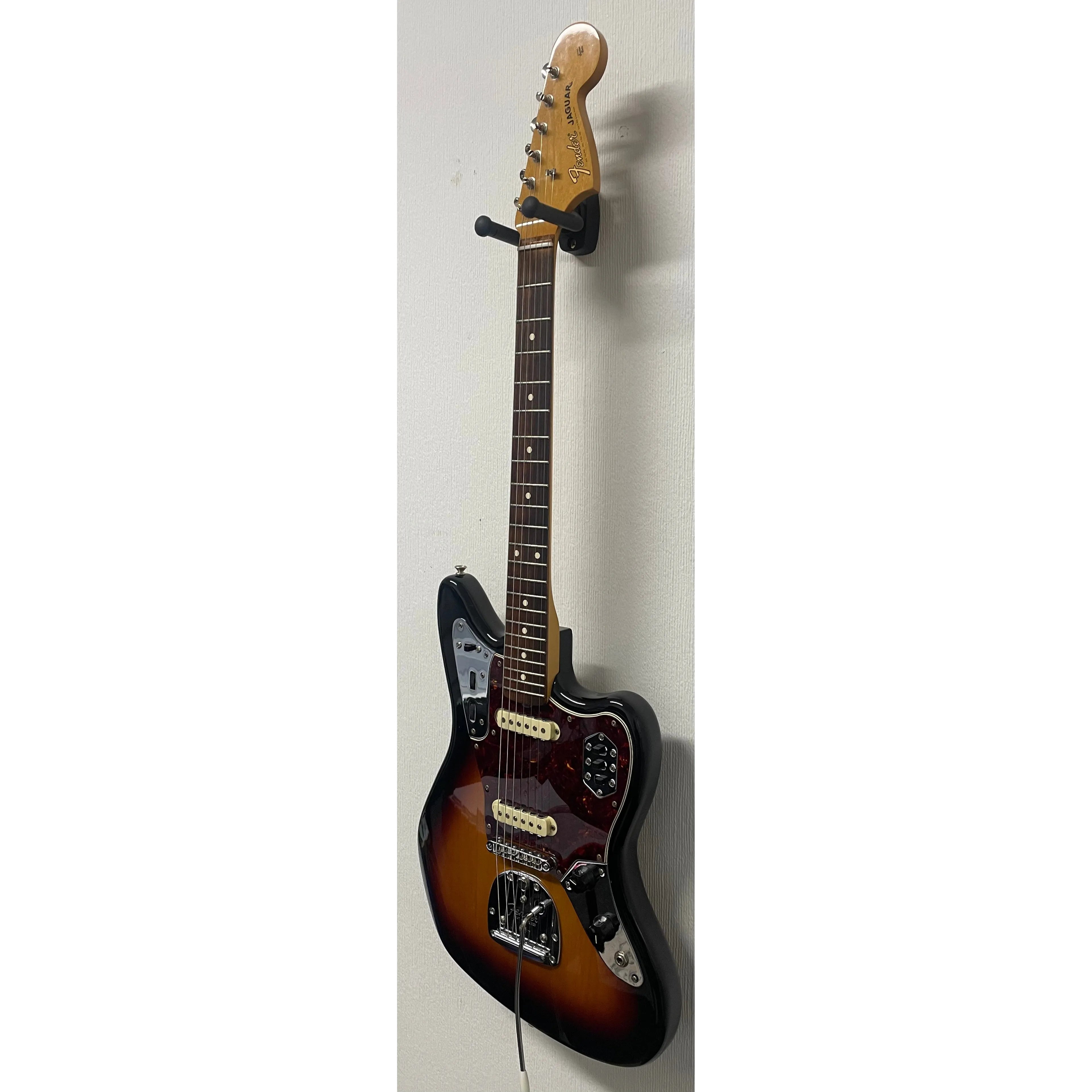 Fender Jaguar Classic Player Special, Mexican, in Sunburst with Gigbag Pre-Owned