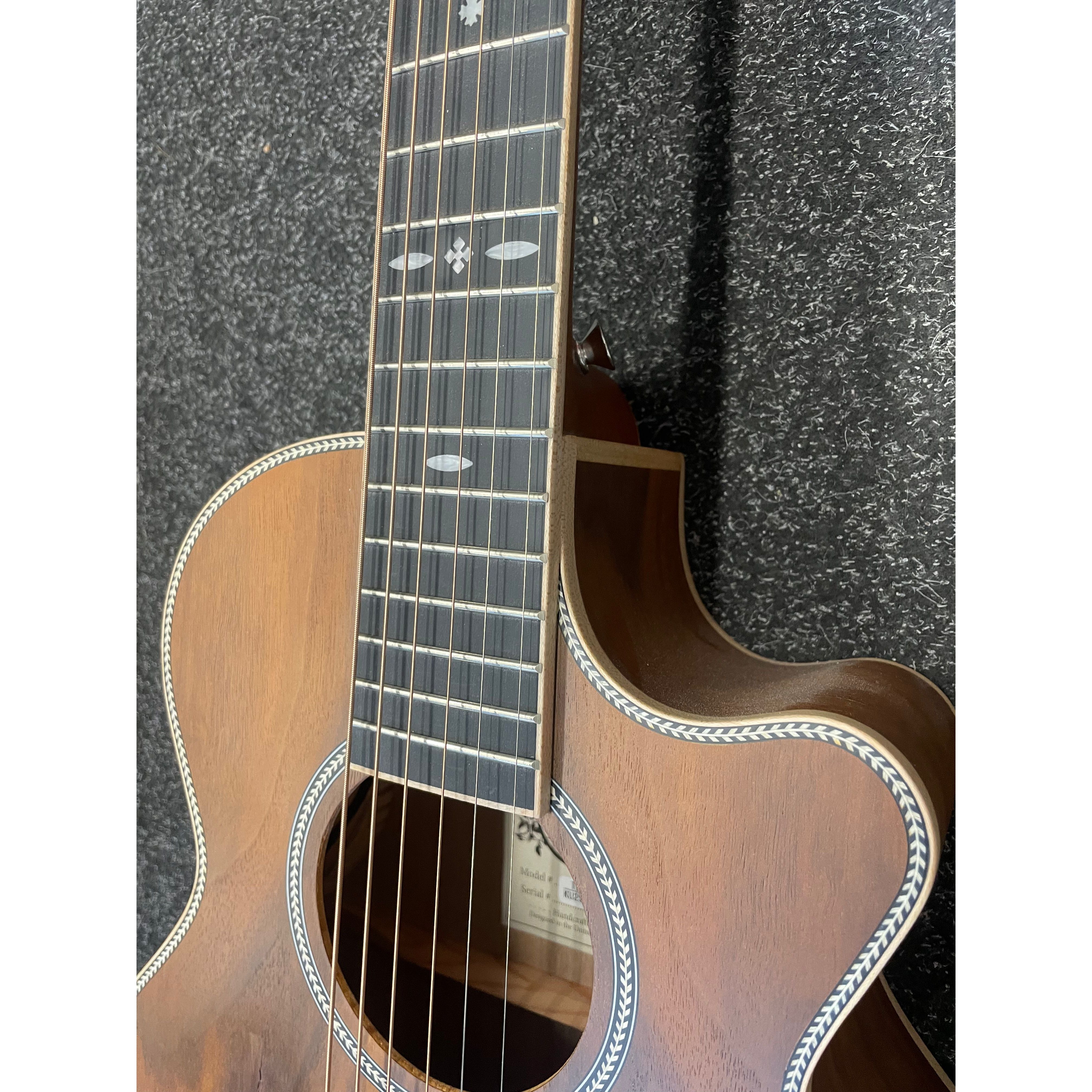 Tanglewood Reunion Pro Travel Electro Acoustic Guitar in Black Walnut B STOCK