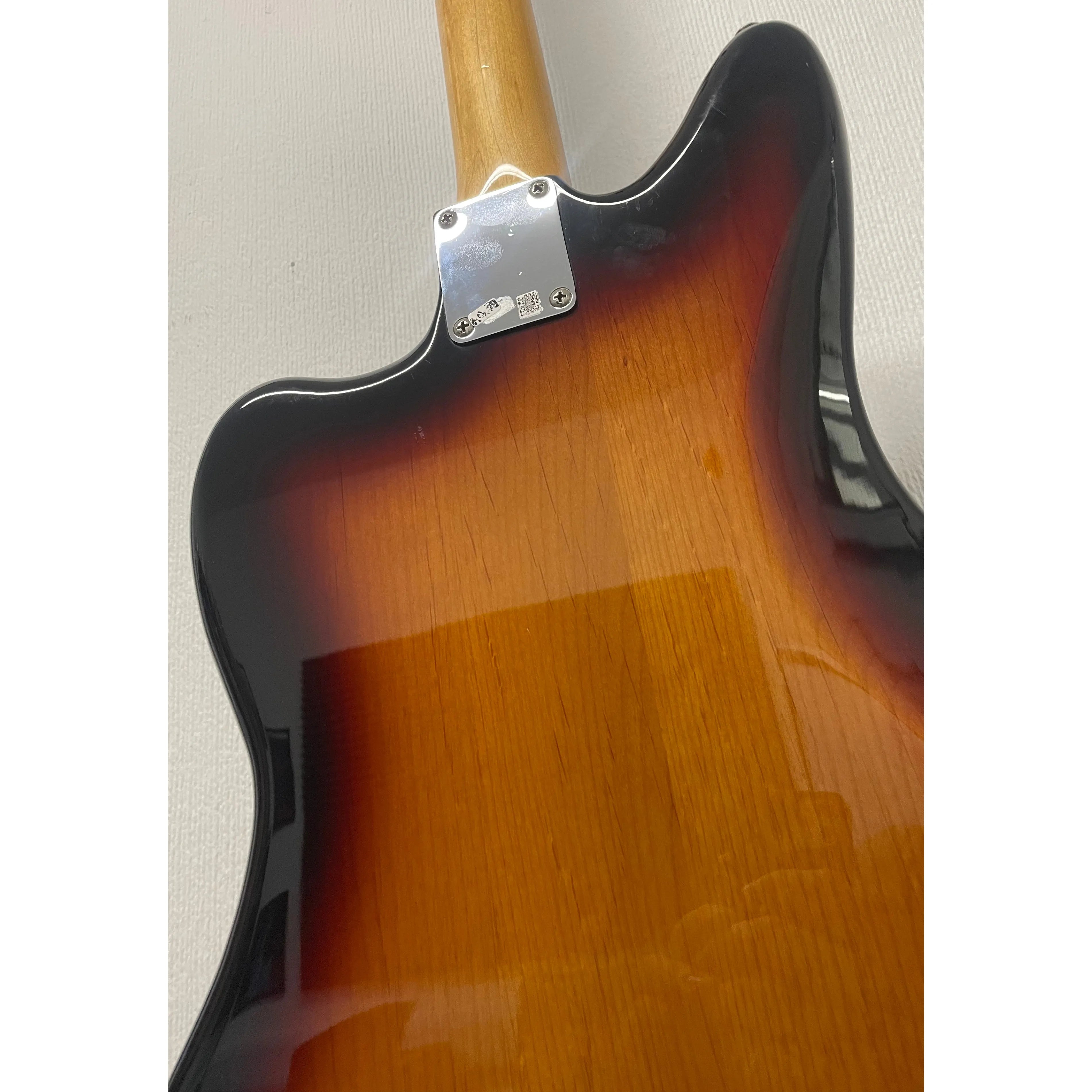 Fender Jaguar Classic Player Special, Mexican, in Sunburst with Gigbag Pre-Owned