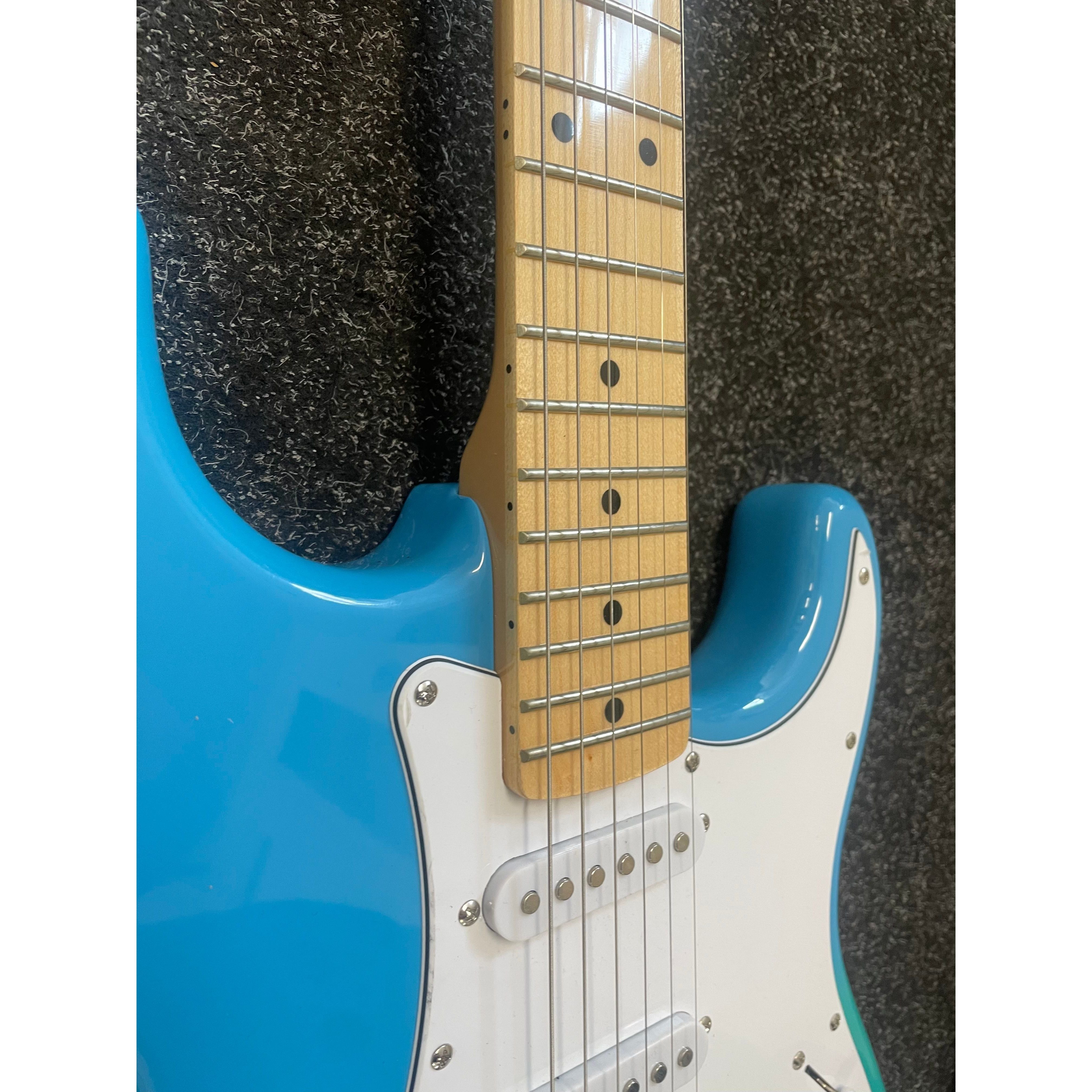 SX Strat Style Modern Series Electric Guitar in Blue Fade with Gigbag Pre-Owned