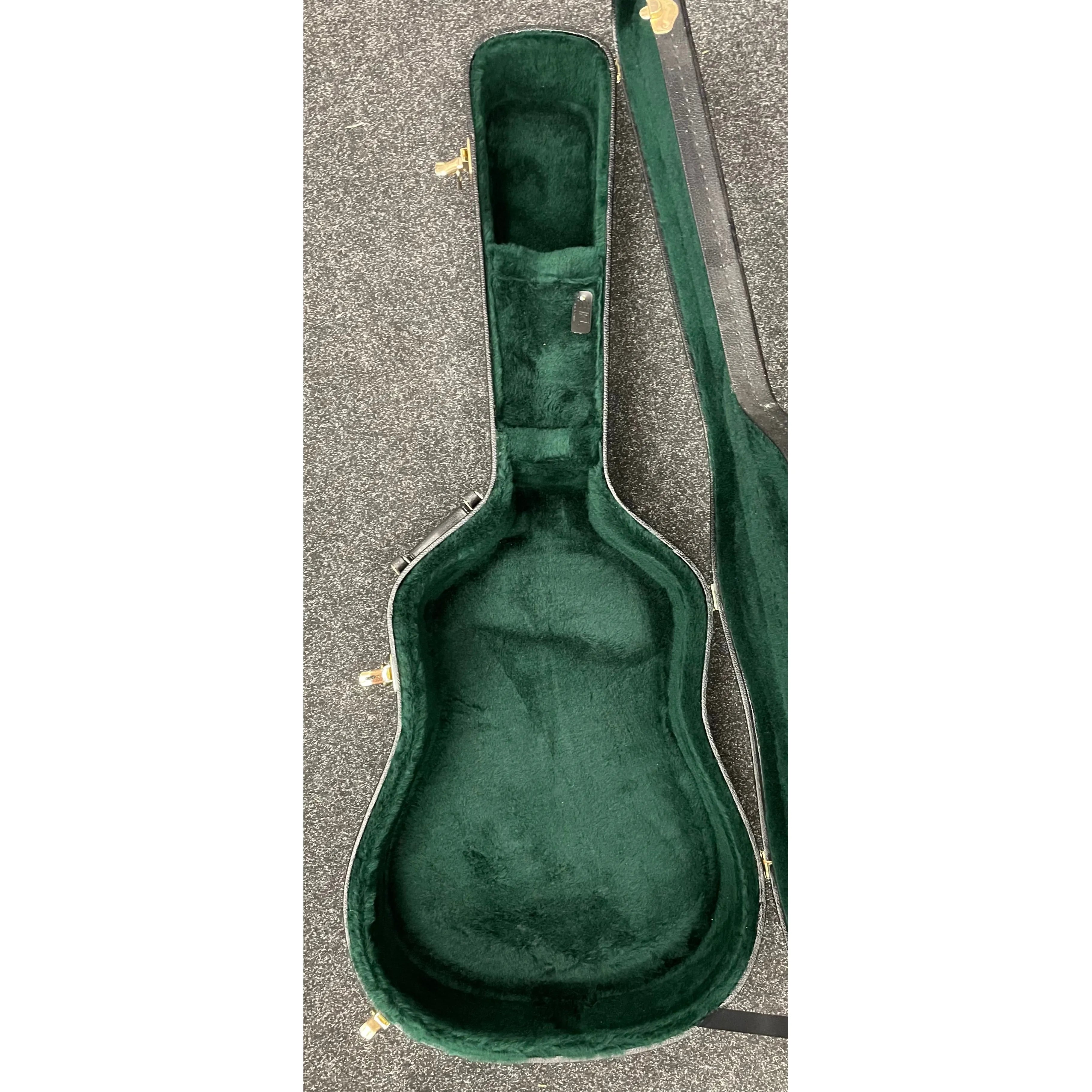 Martin D-16GT Dreadnought Acoustic Guitar in Natural with Original Hardcase Pre-Owned