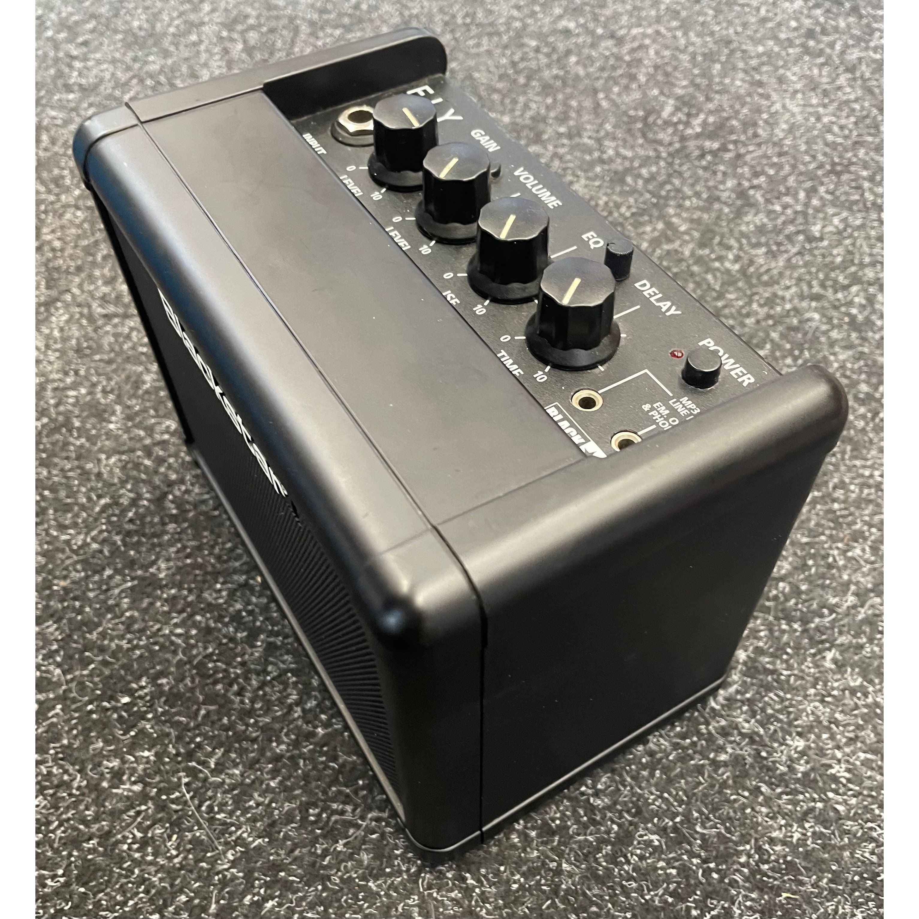 Blackstar Fly 3 Mini Portable Guitar Amplifier in Black Pre-Owned