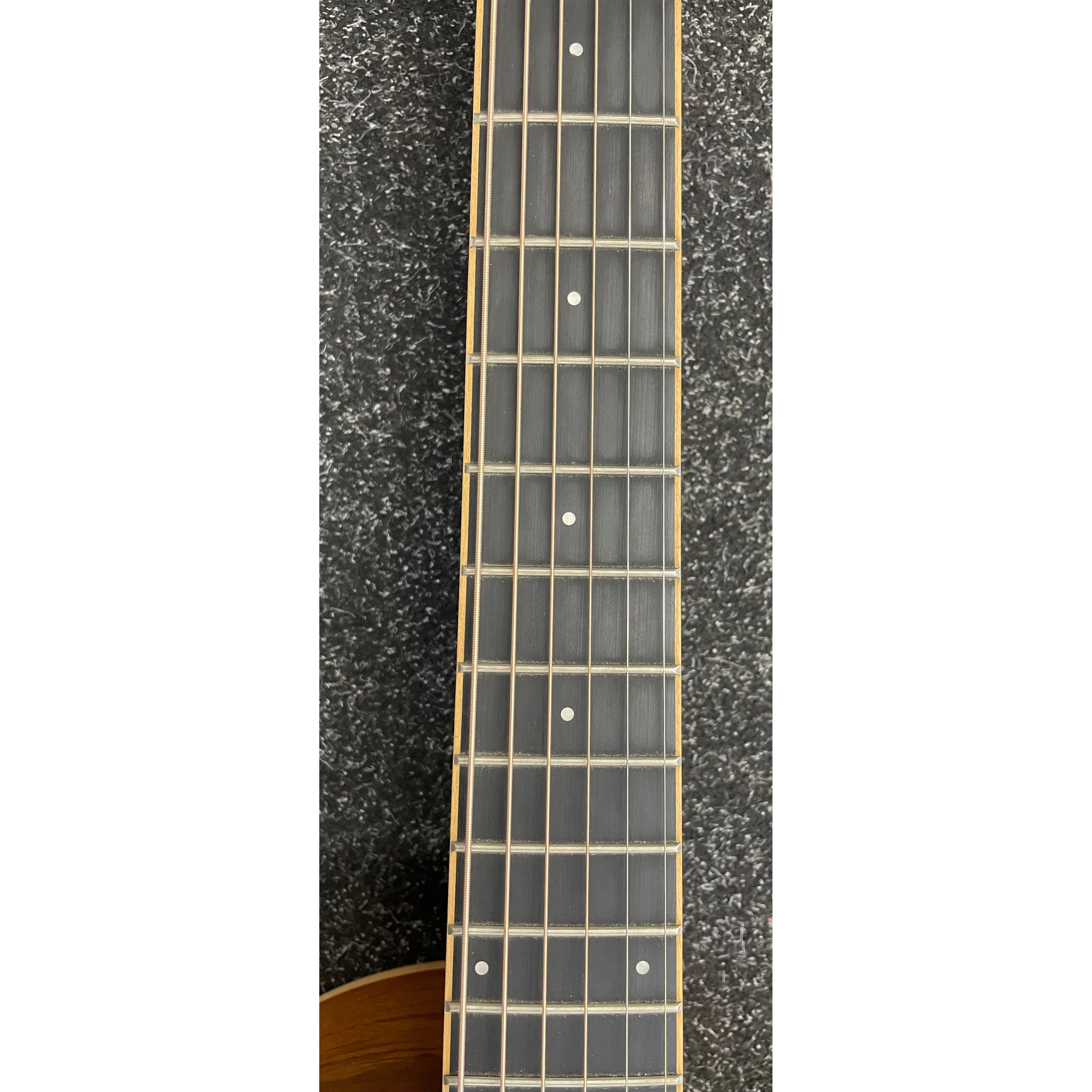 Tanglewood Discovery DBT-TCE-BW Travel Sized Electro Acoustic Guitar in Black Walnut and Spruce with Gigbag Pre-Owned