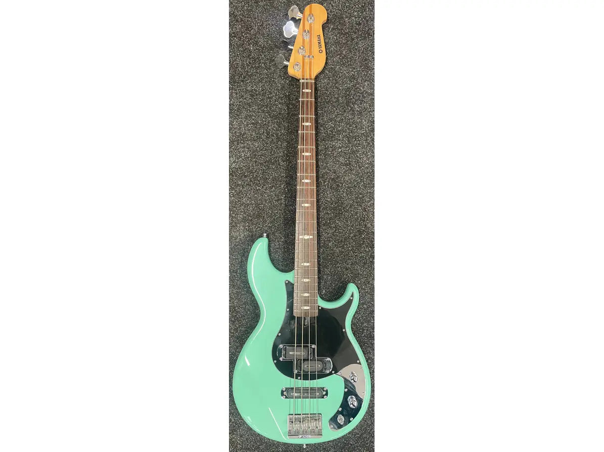 Yamaha BB1024X Electric Bass Guitar, PJ Style, Refinished in Mint Green - Pre-Owned