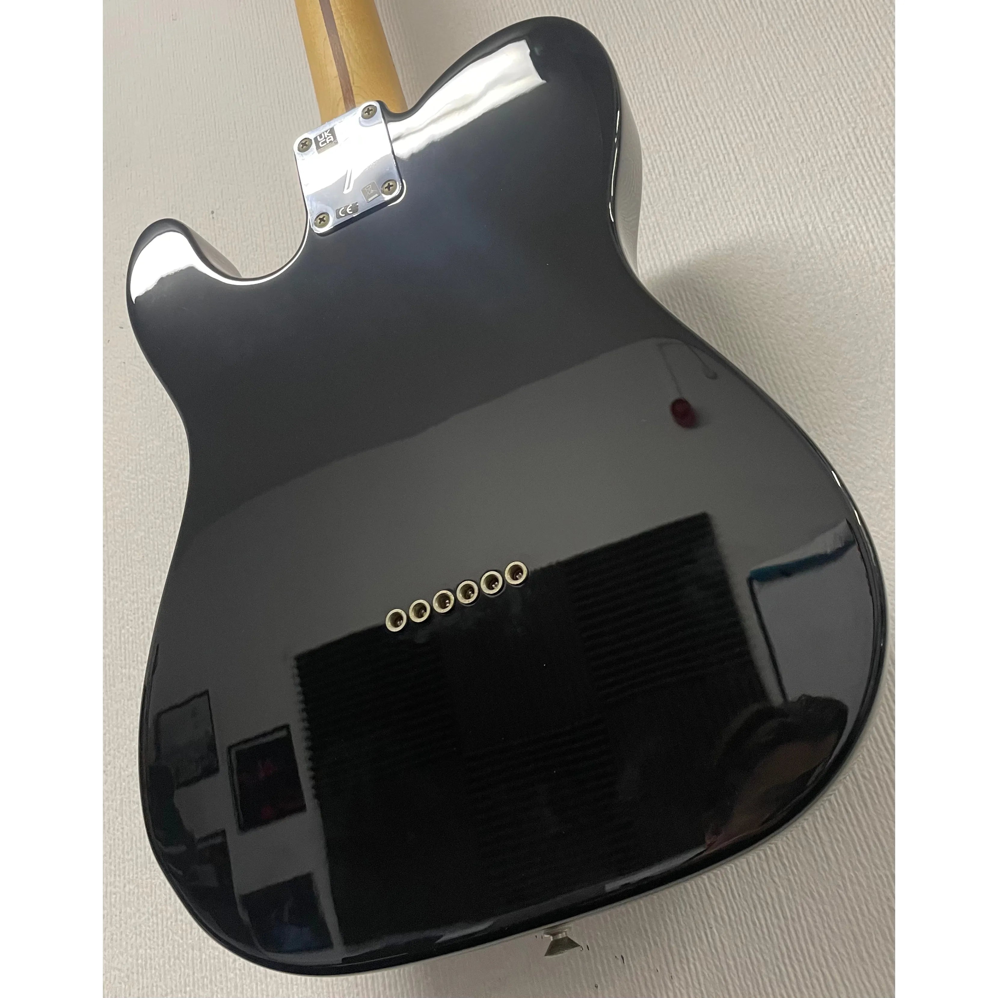 Fender Player Telecaster in Black, Mexican, 2021, 75th Anniversary Model with Gator Hardcase Pre-Owned