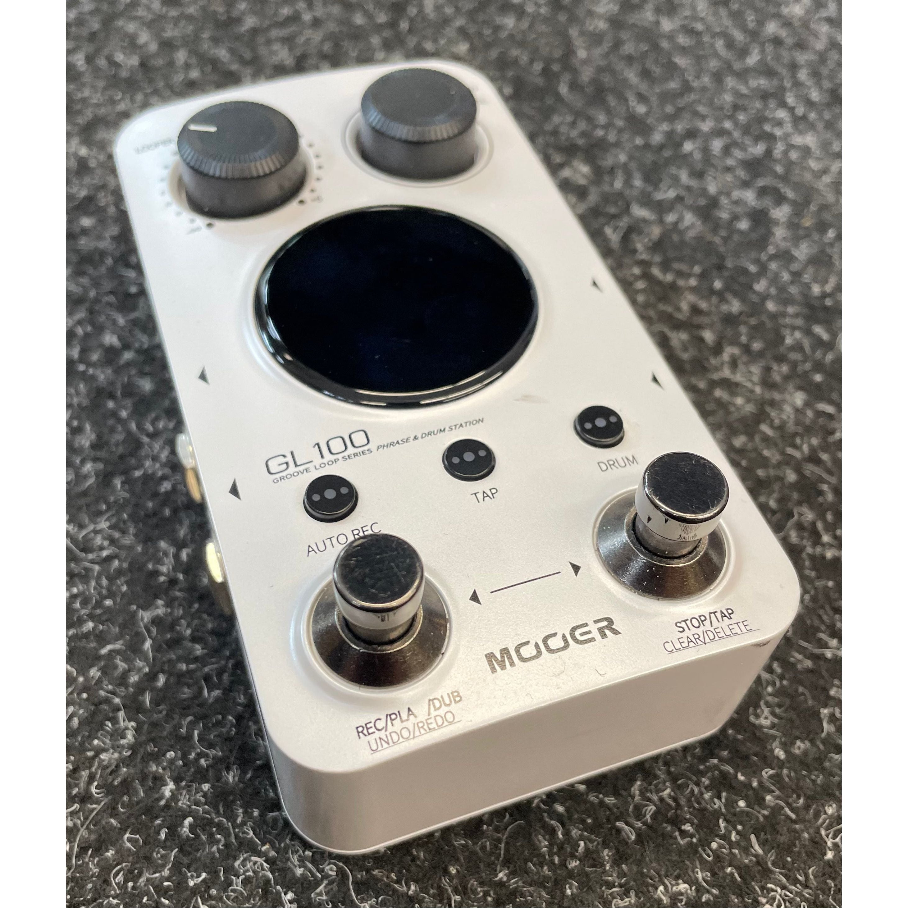Mooer GL-100 Groove Loop Phrase and Drum Station Pedal Pre-Owned