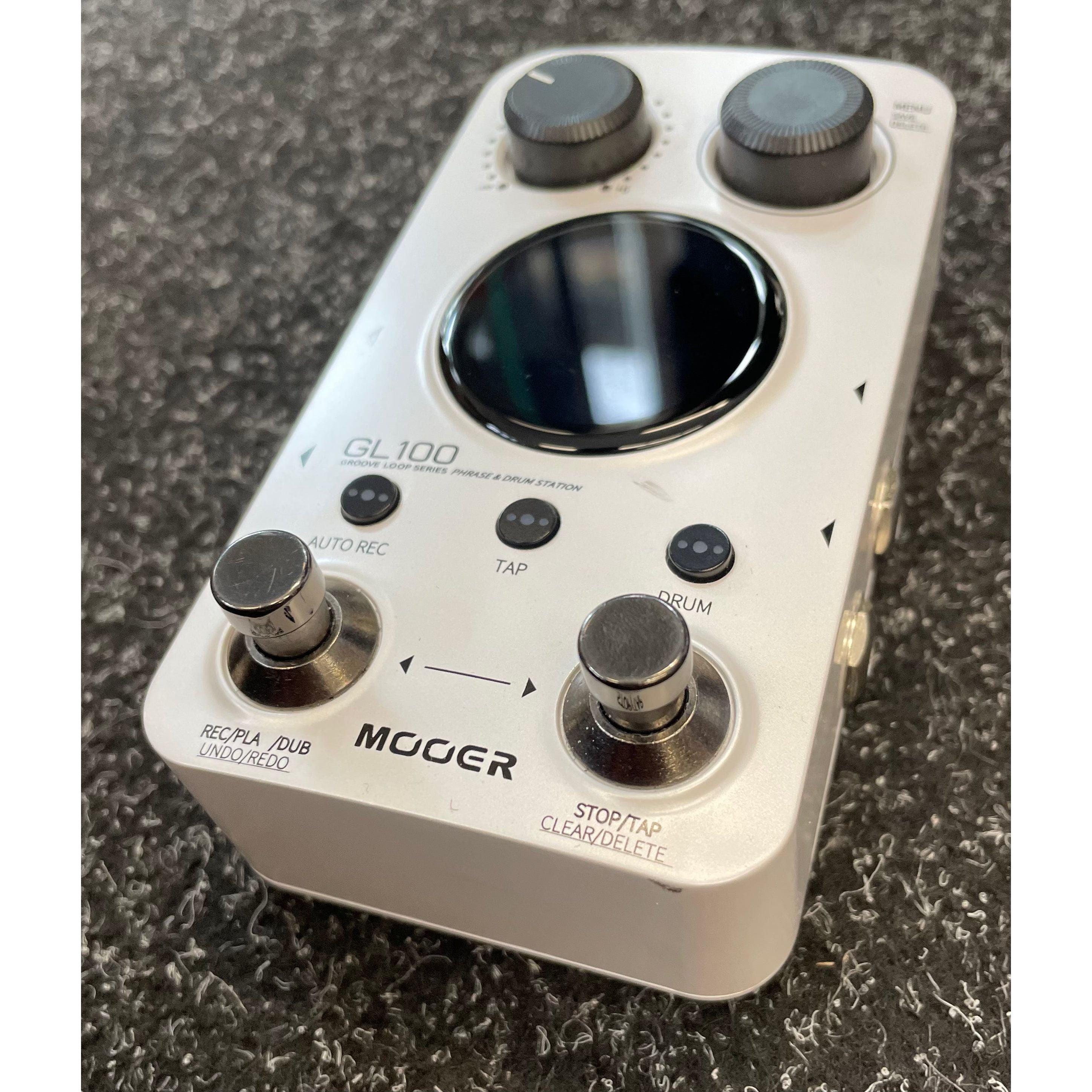 Mooer GL-100 Groove Loop Phrase and Drum Station Pedal Pre-Owned