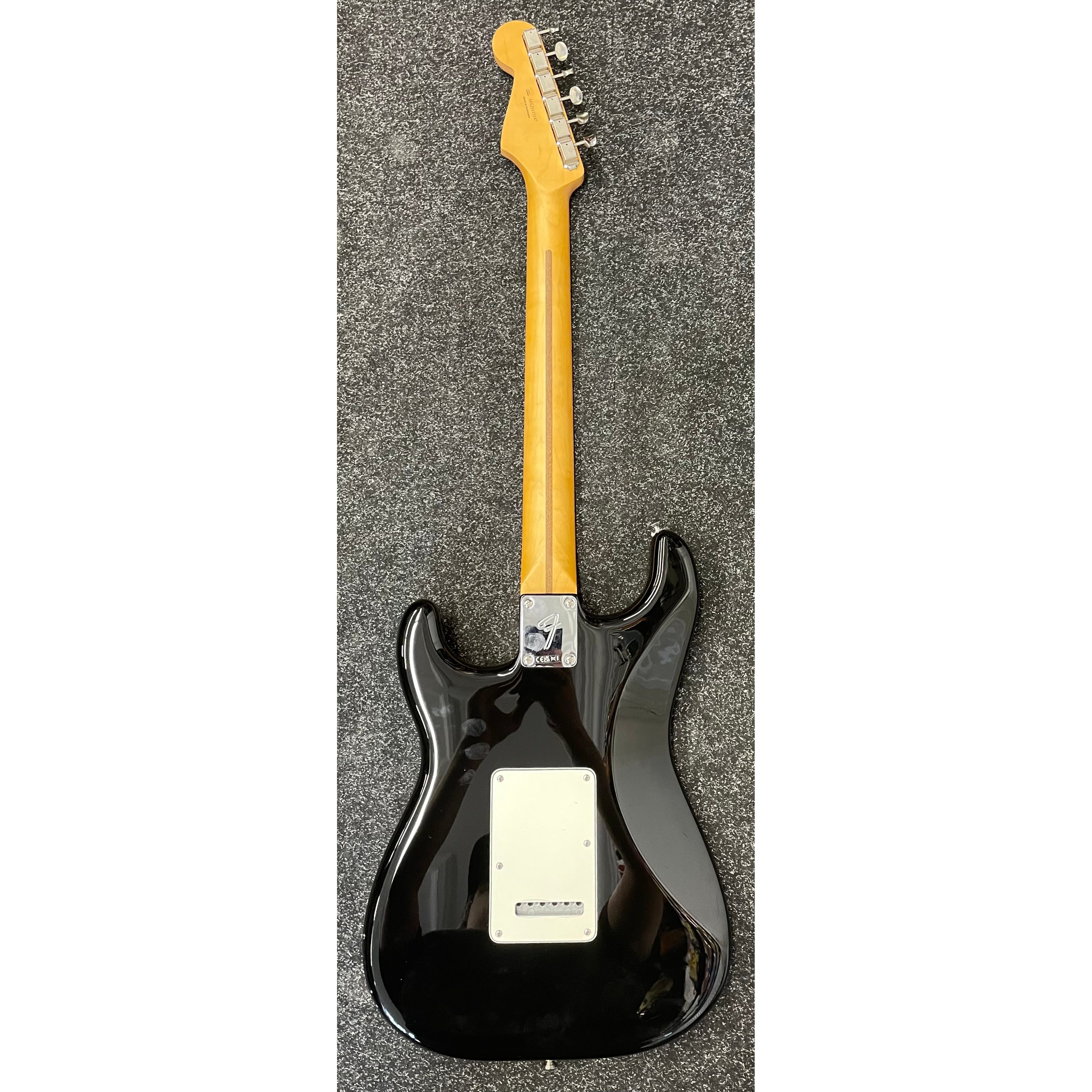 Fender Player II Stratocaster HSS Made in Mexico MIM 2025 in Gloss Black Pre-Owned