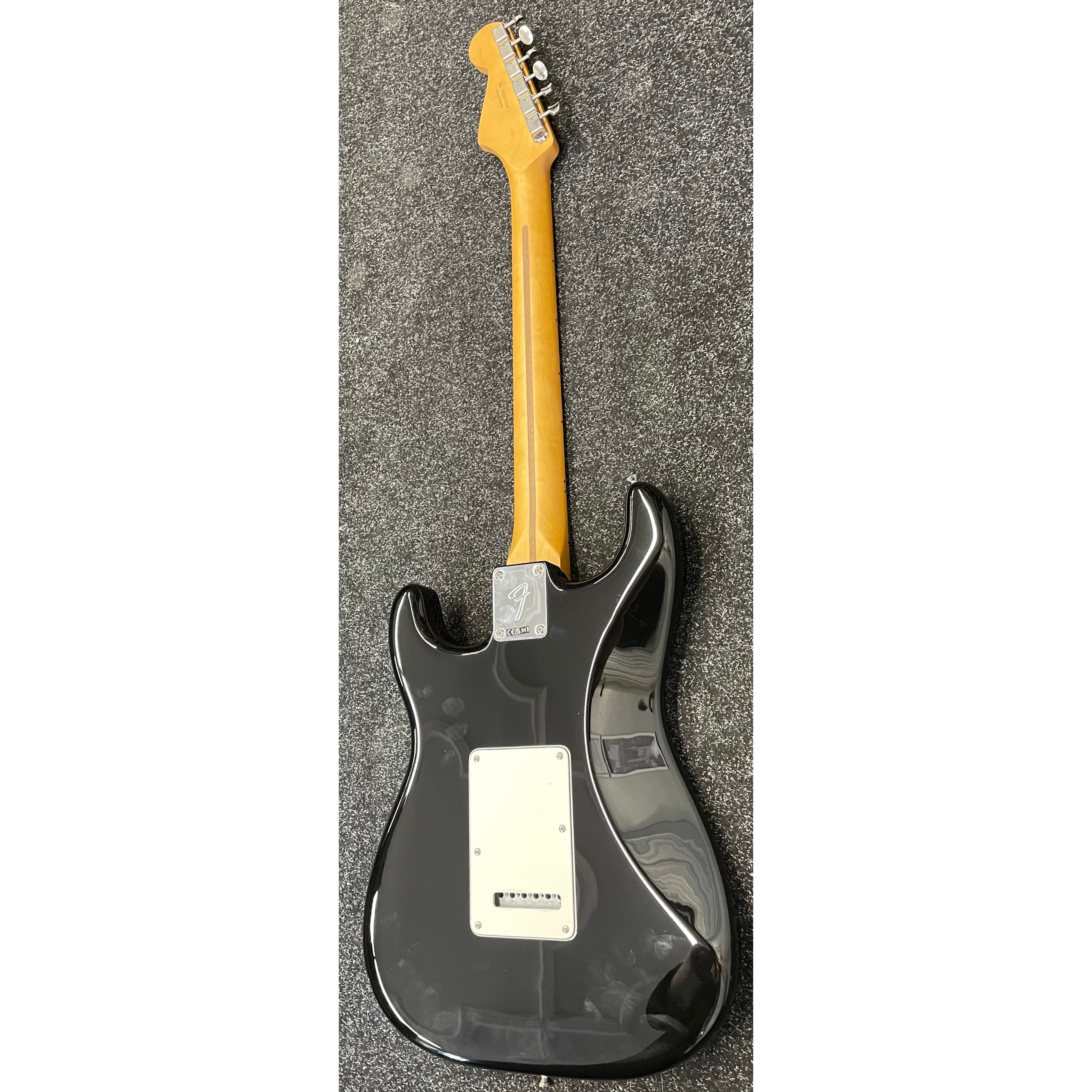Fender Player II Stratocaster HSS Made in Mexico MIM 2025 in Gloss Black Pre-Owned