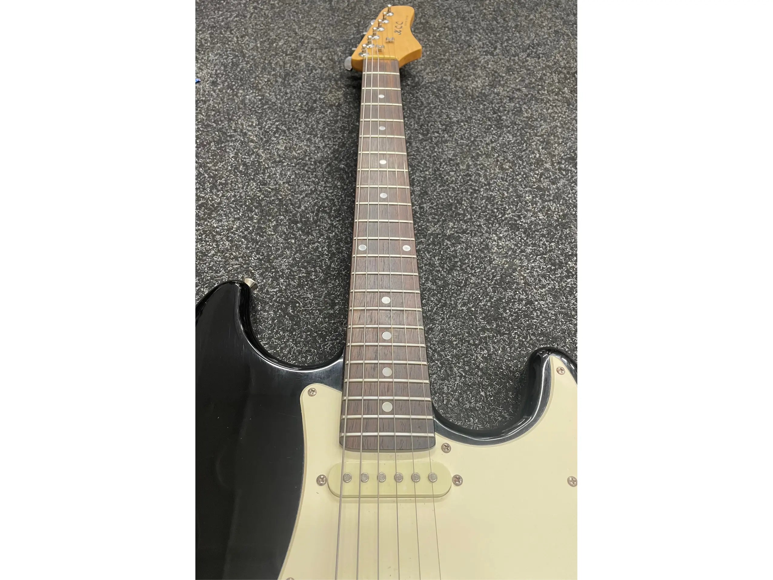 XCC Strat Style Electric Guitar in Black Pre-Owned