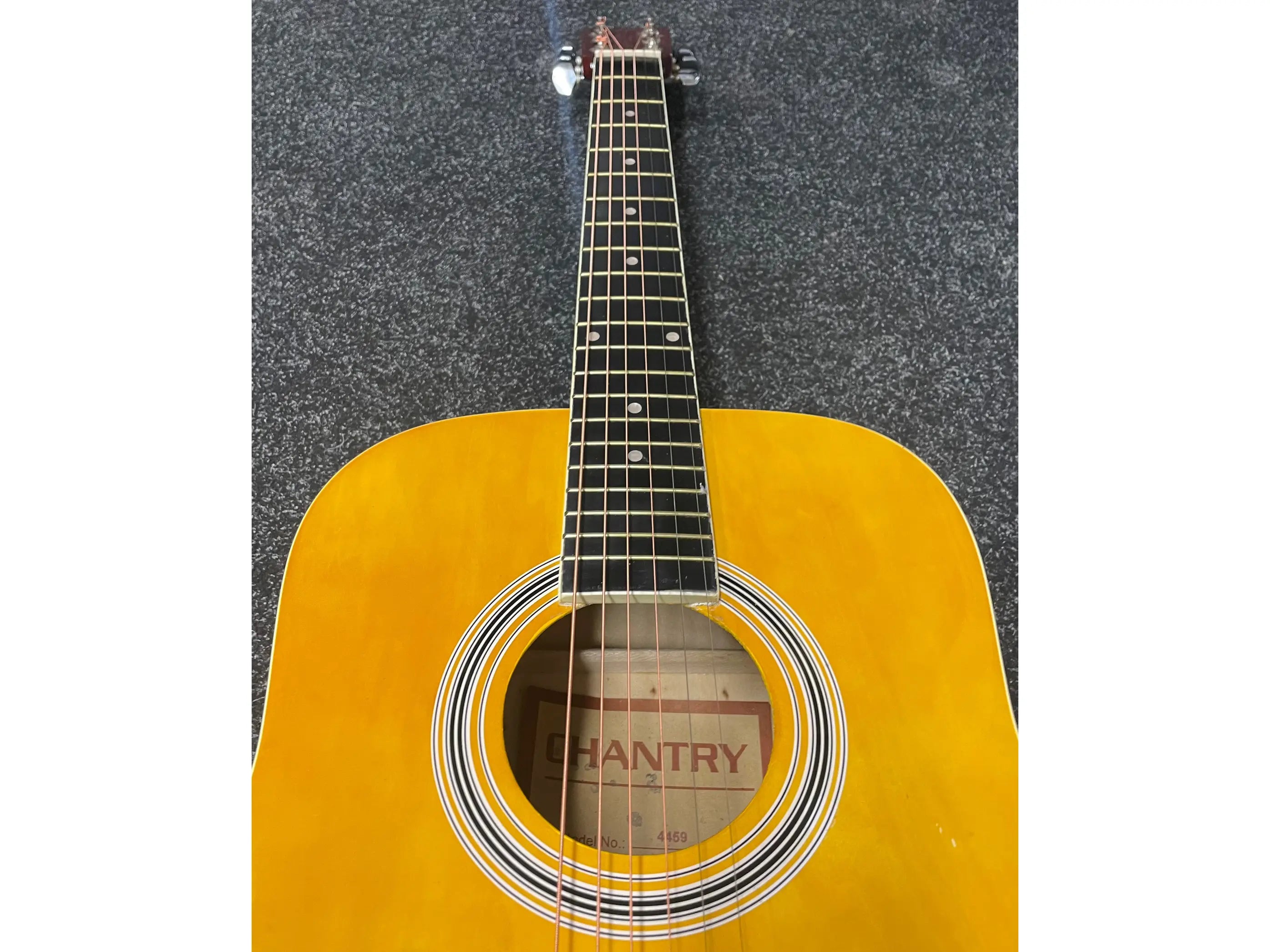 Chantry Travel Acoustic Guitar in Natural Pre-Owned