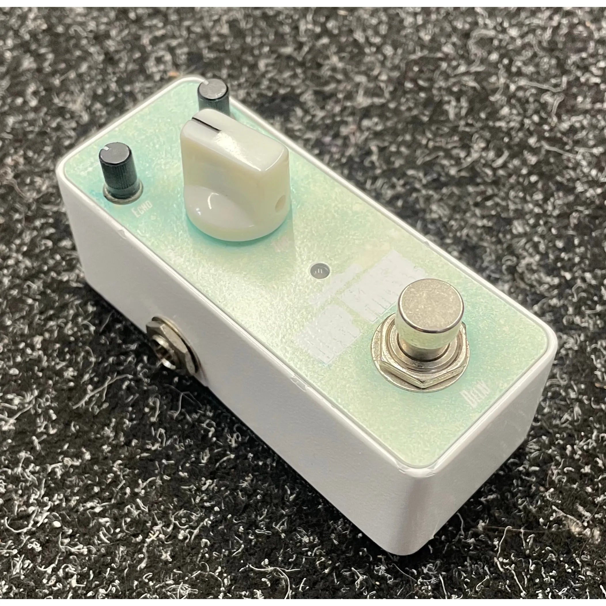 SubZero Deep Freeze Delay Effects Pedal Pre-Owned
