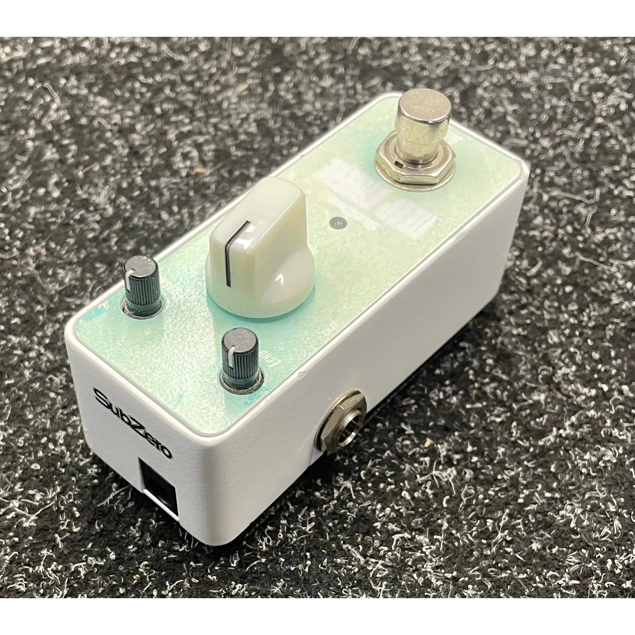 SubZero Deep Freeze Delay Effects Pedal Pre-Owned