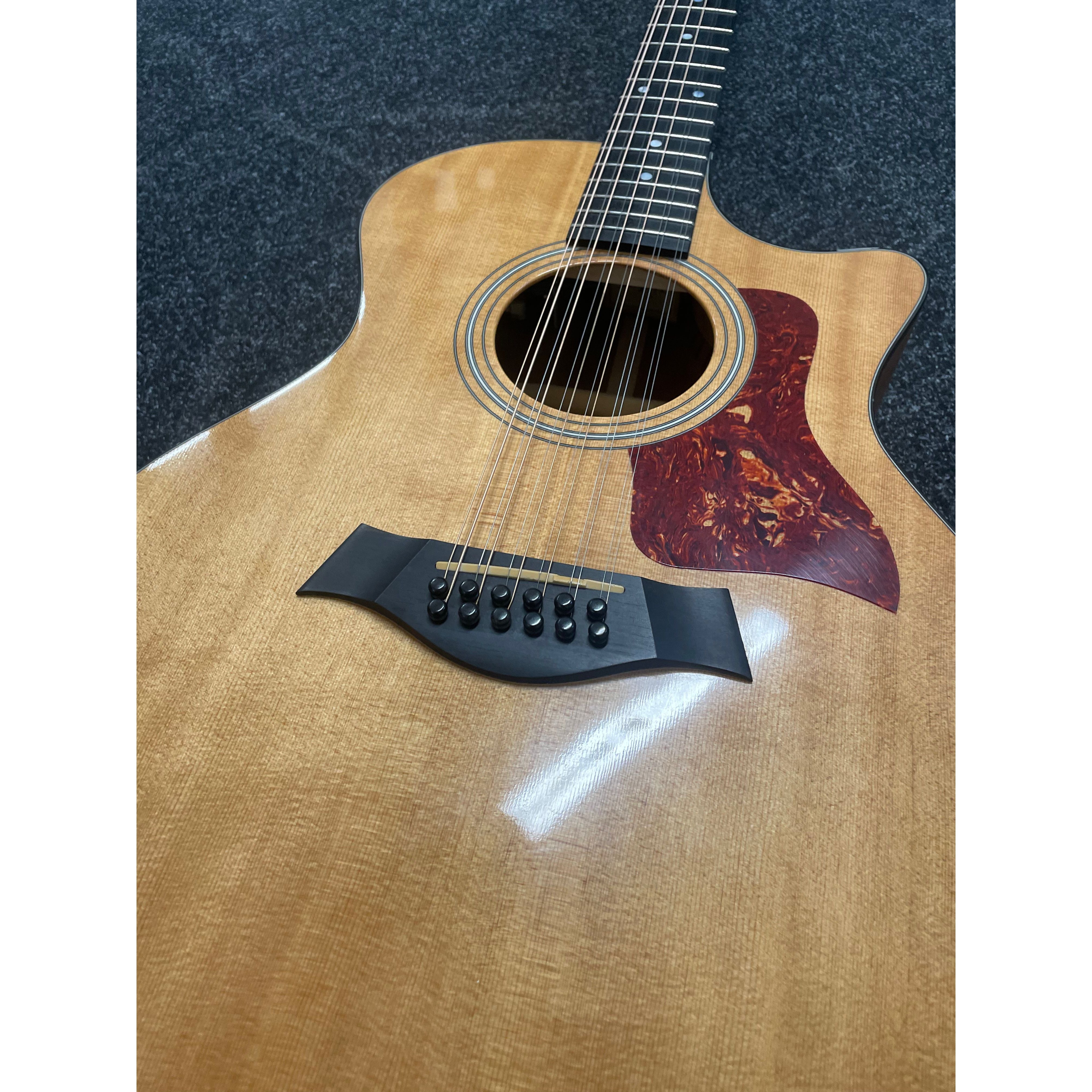Taylor 354CE Grand Auditorium Venetian Cutaway 12-String Electro Acoustic Guitar in Natural Pre-Owned