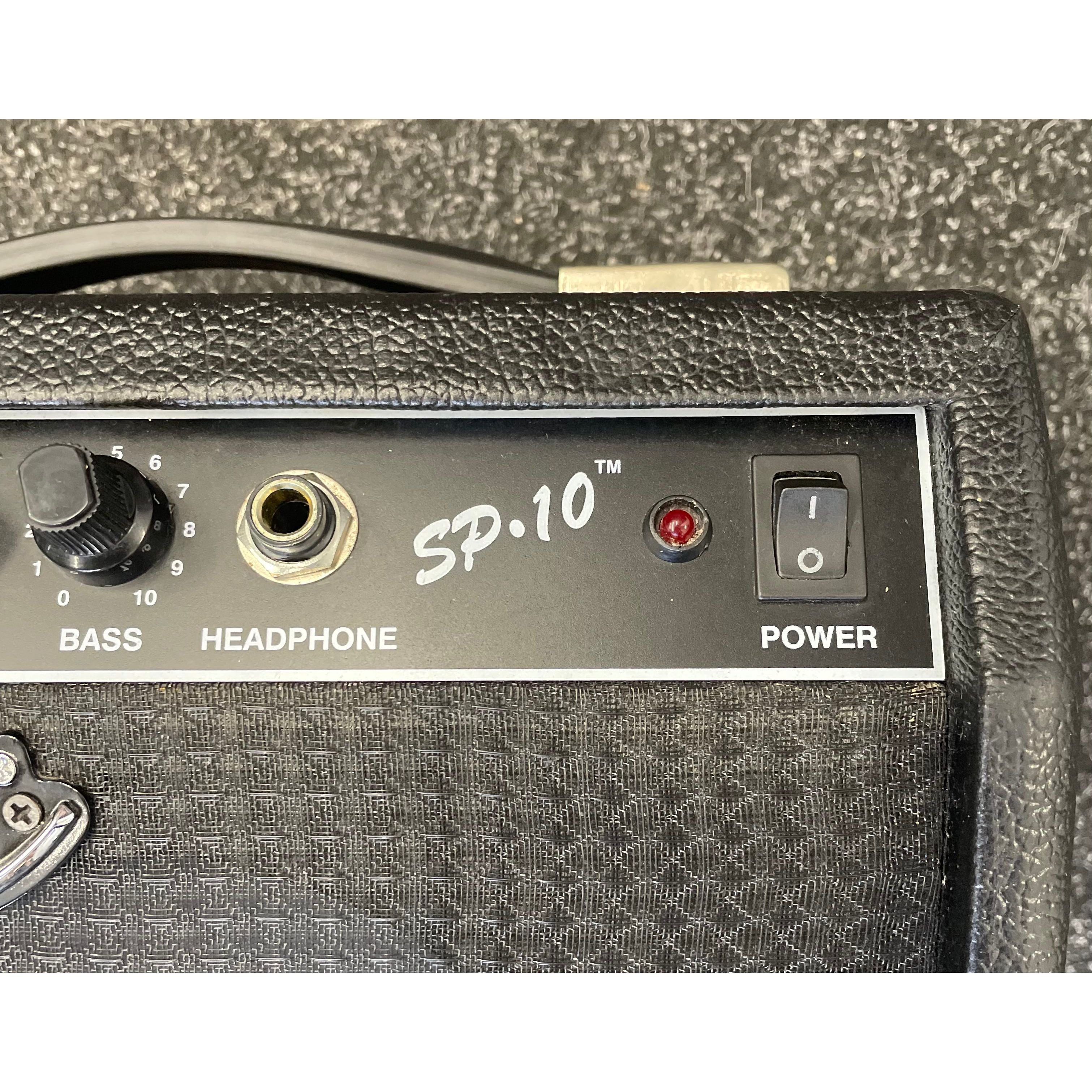 Squier by Fender SP10 Amplifier for Electric Guitar Pre-Owned