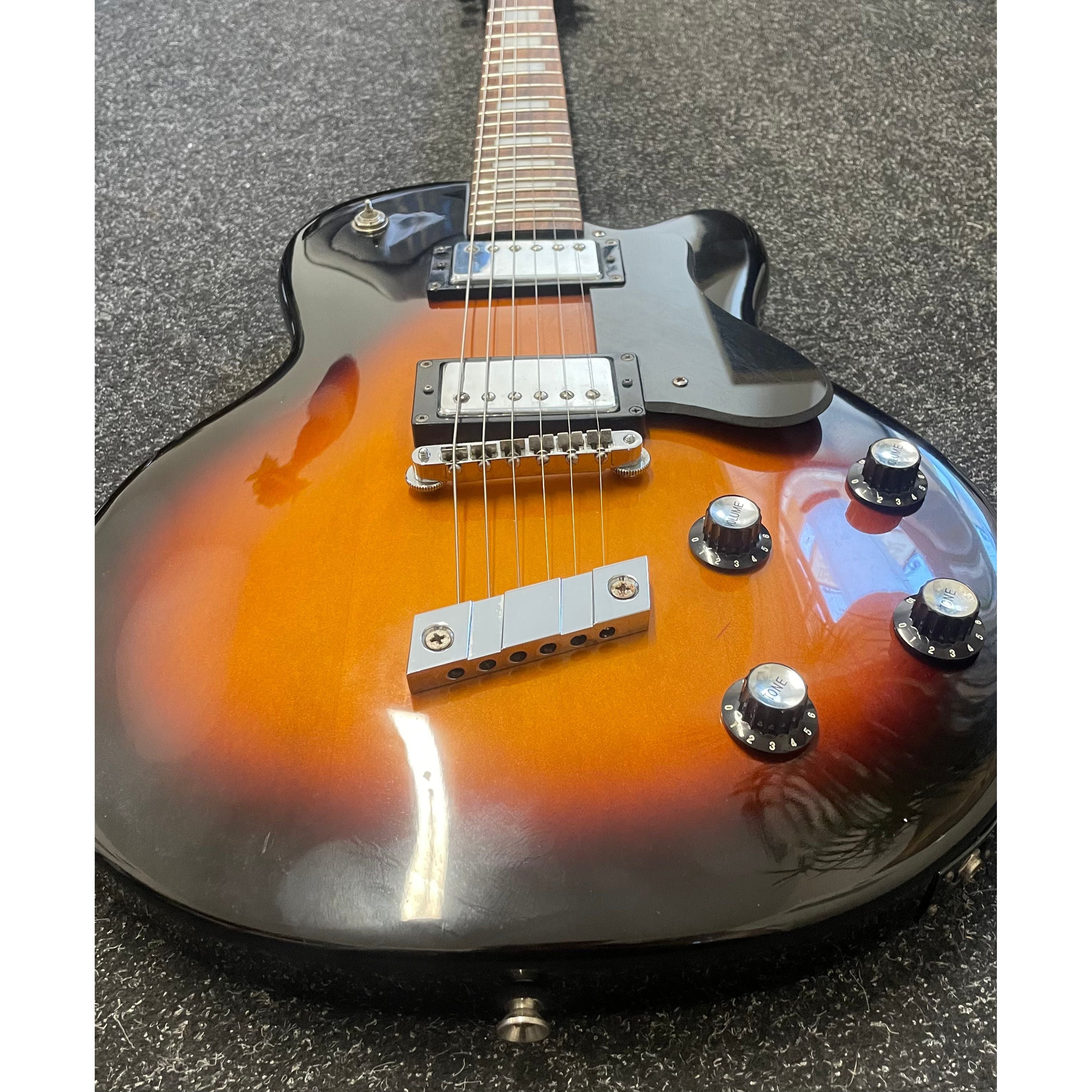 De Armond M-65C LP Style Electric Guitar in Tobacco Burst Pre-Owned