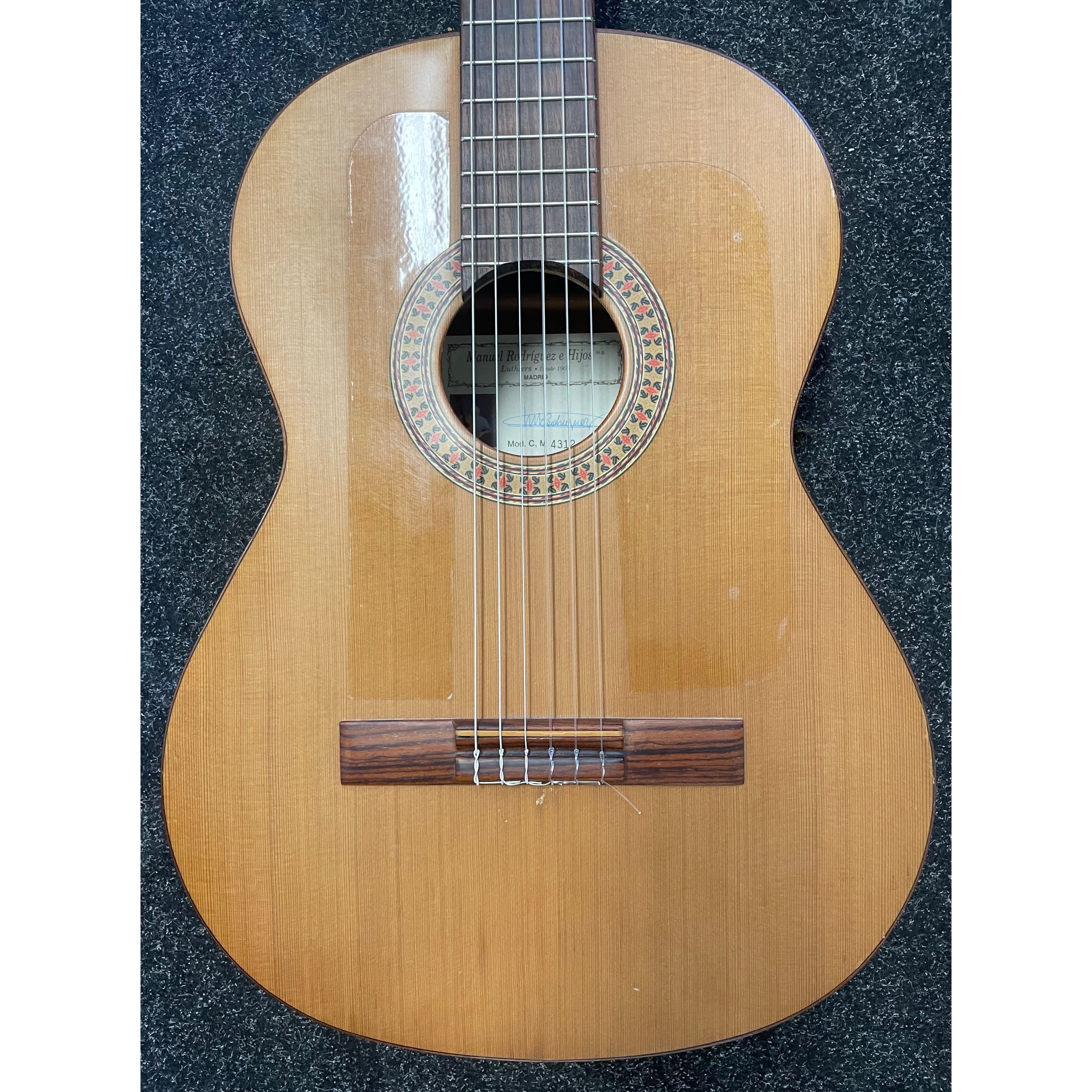 Manuel Rodriguez E Hijos Mod. C1M 4312 Classical Guitar in Natural Satin Pre-Owned