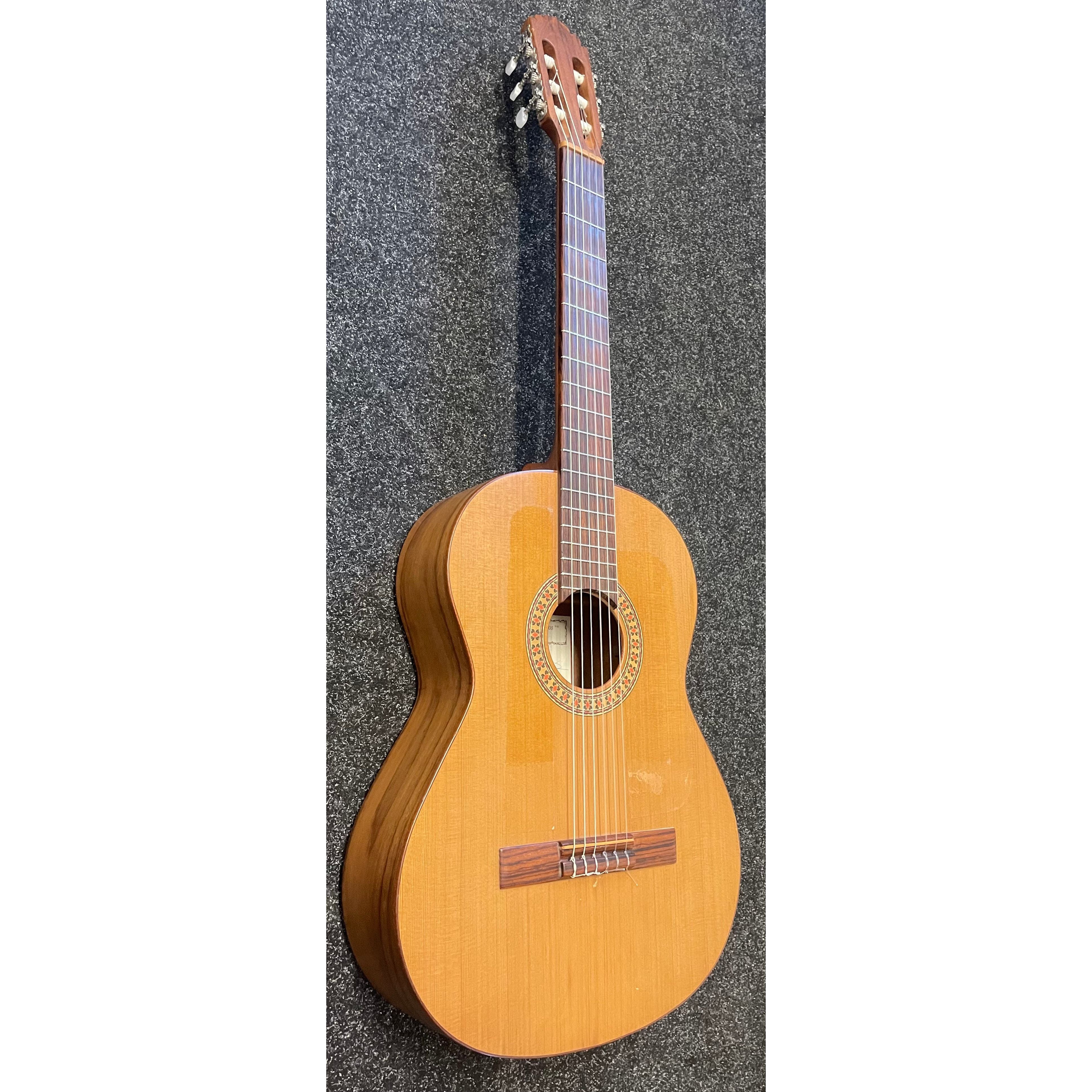 Manuel Rodriguez E Hijos Mod. C1M 4312 Classical Guitar in Natural Satin Pre-Owned