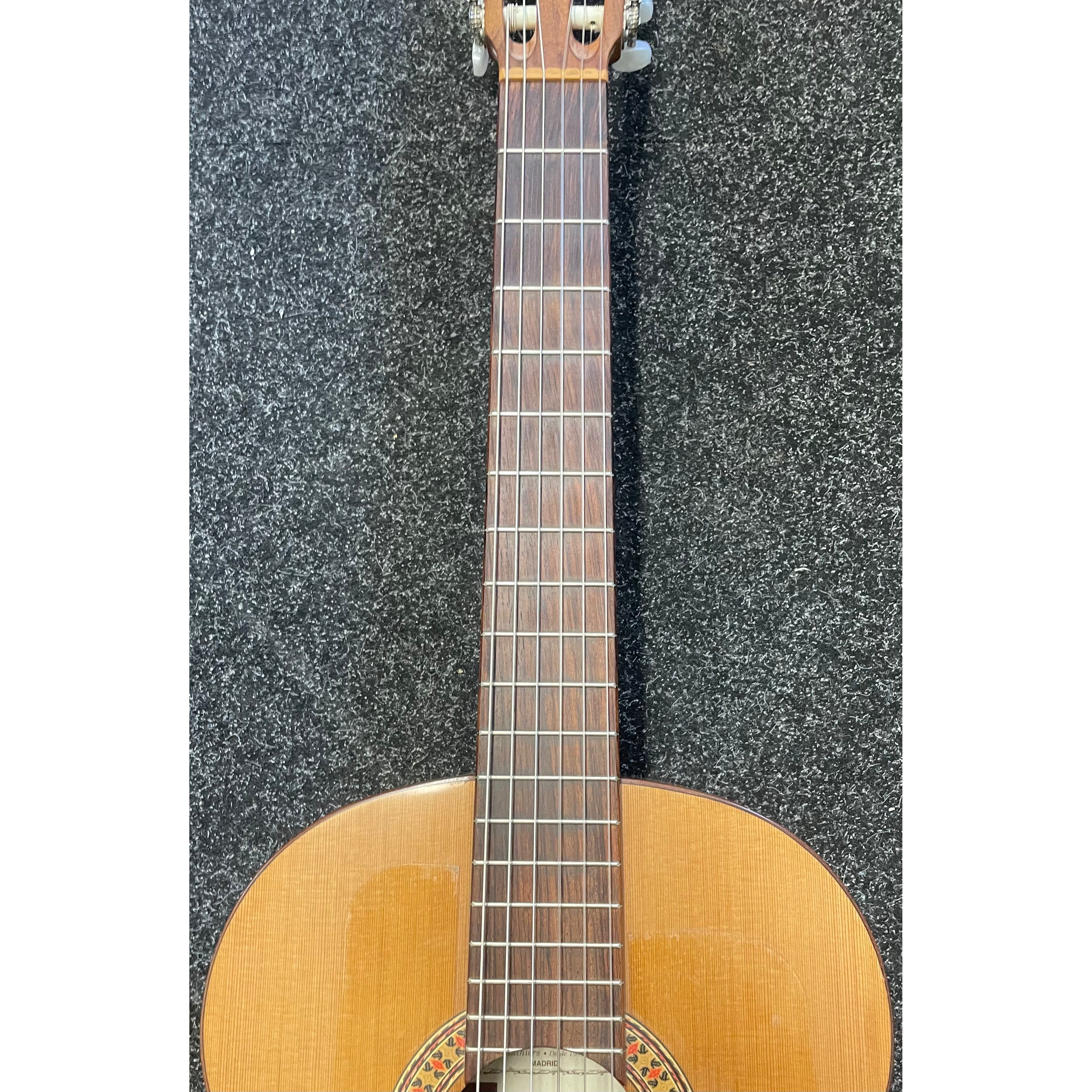 Manuel Rodriguez E Hijos Mod. C1M 4312 Classical Guitar in Natural Satin Pre-Owned