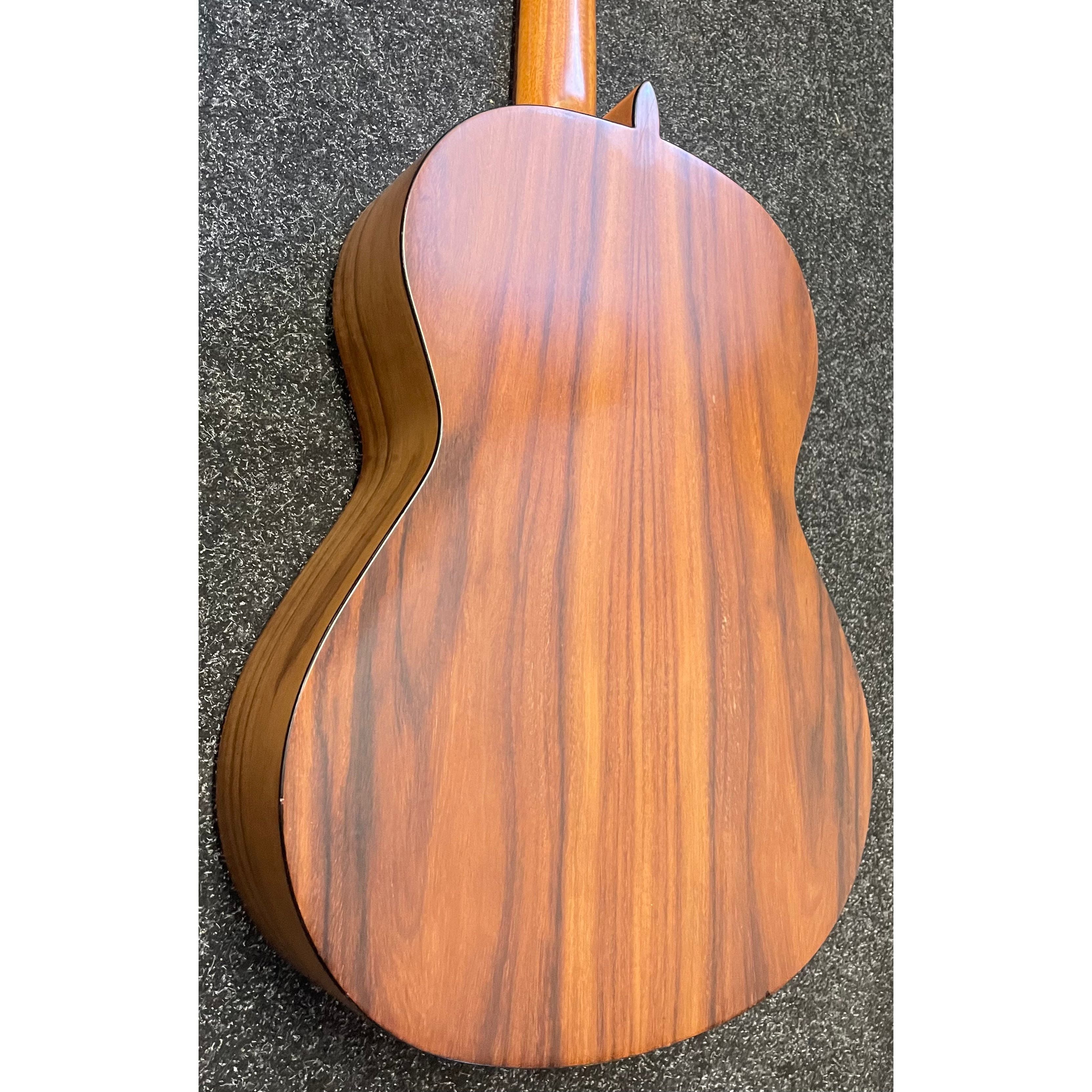 Manuel Rodriguez E Hijos Mod. C1M 4312 Classical Guitar in Natural Satin Pre-Owned