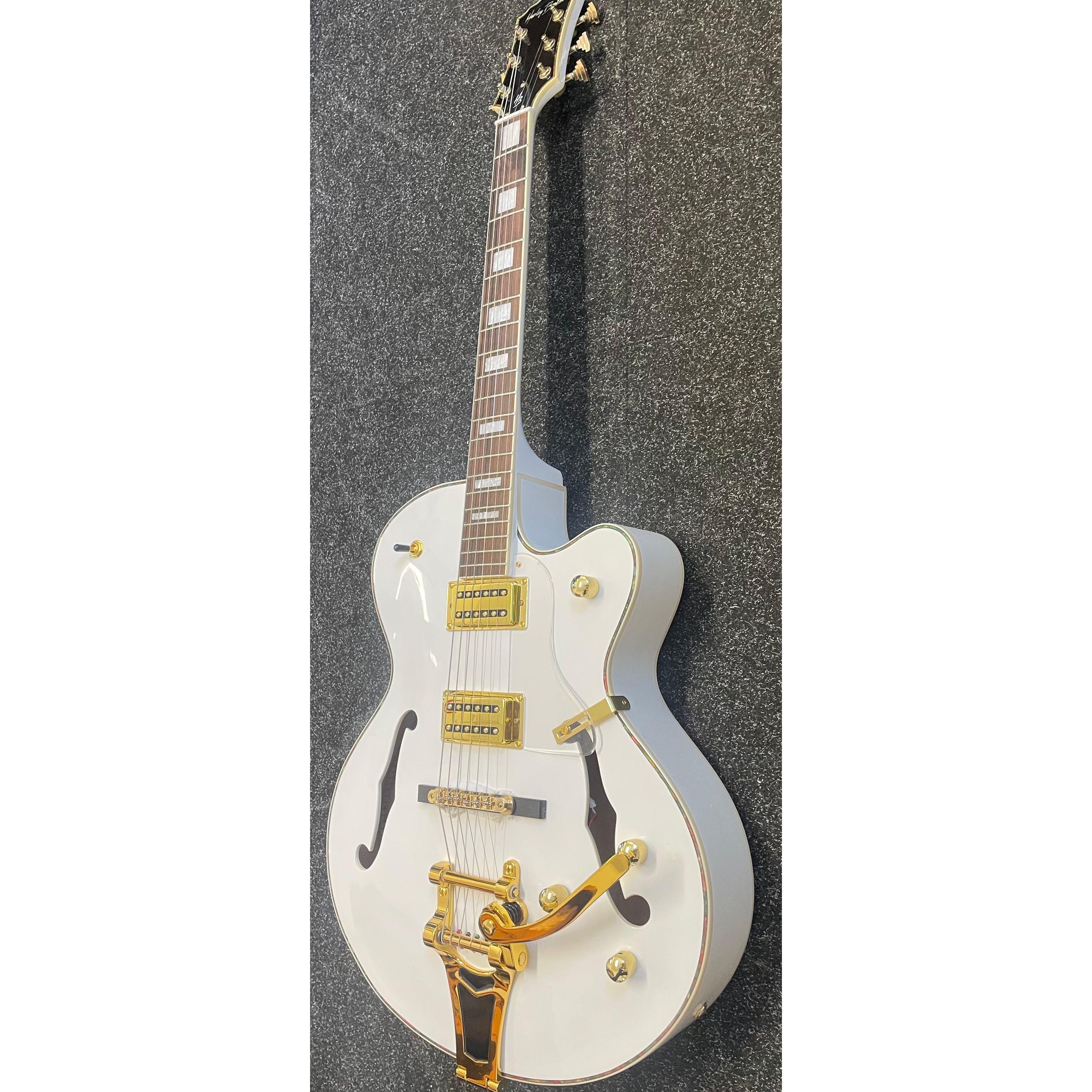 Harley Benton BigTone Trem Hollowbody Electric Guitar in White Pre-Owned