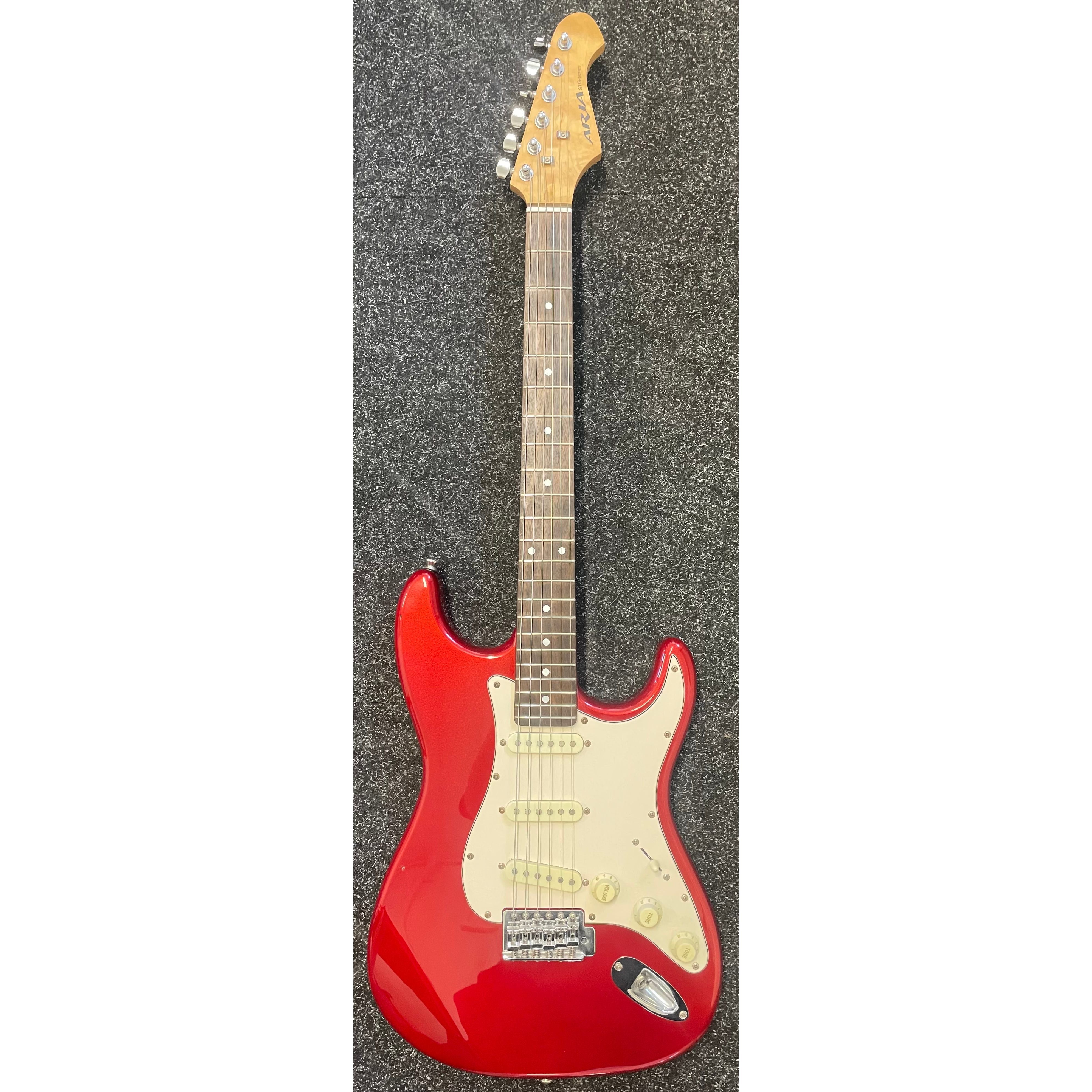 Aria STG Series S-Style Electric Guitar in Candy Apple Red with Gigbag Pre-Owned