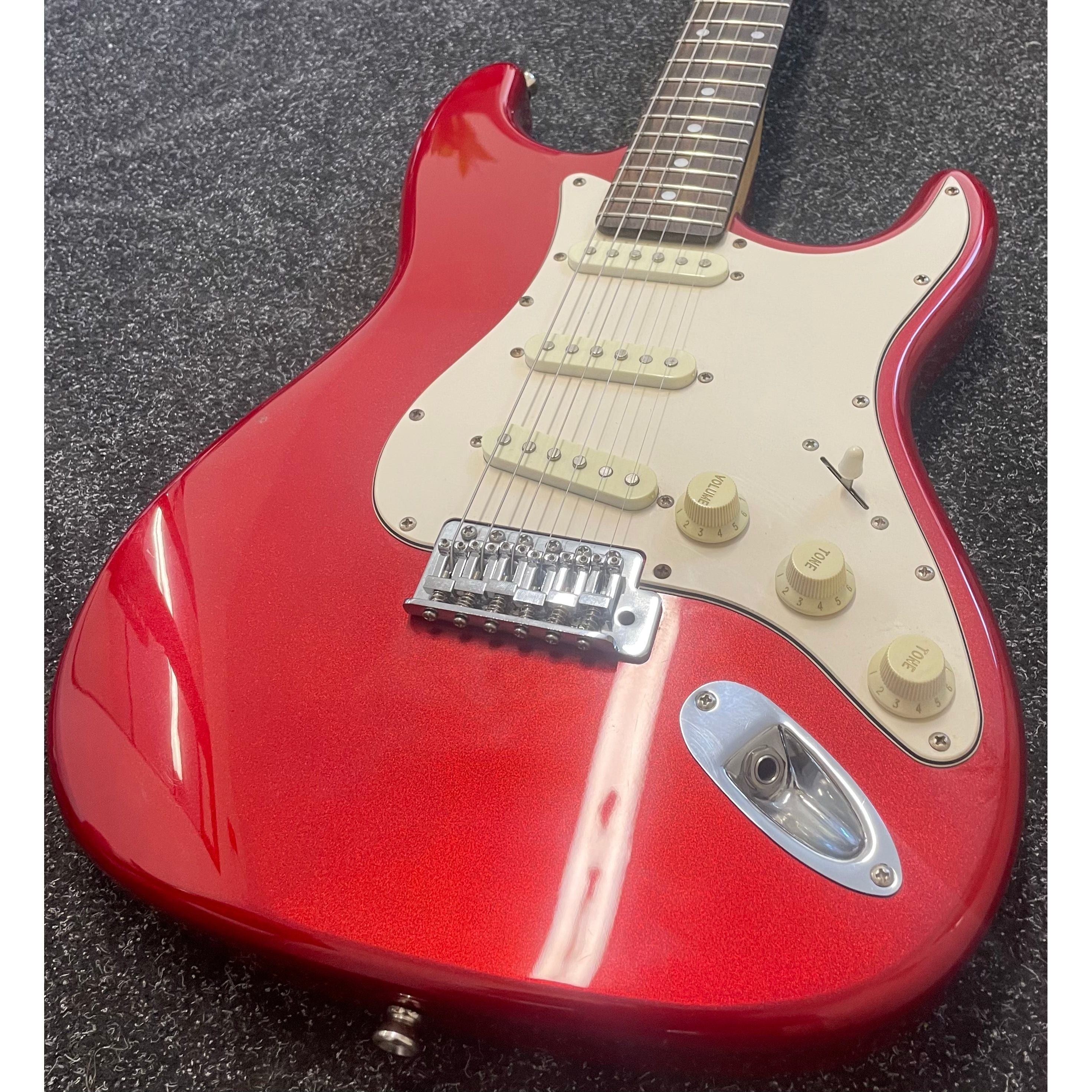 Aria STG Series S-Style Electric Guitar in Candy Apple Red with Gigbag Pre-Owned