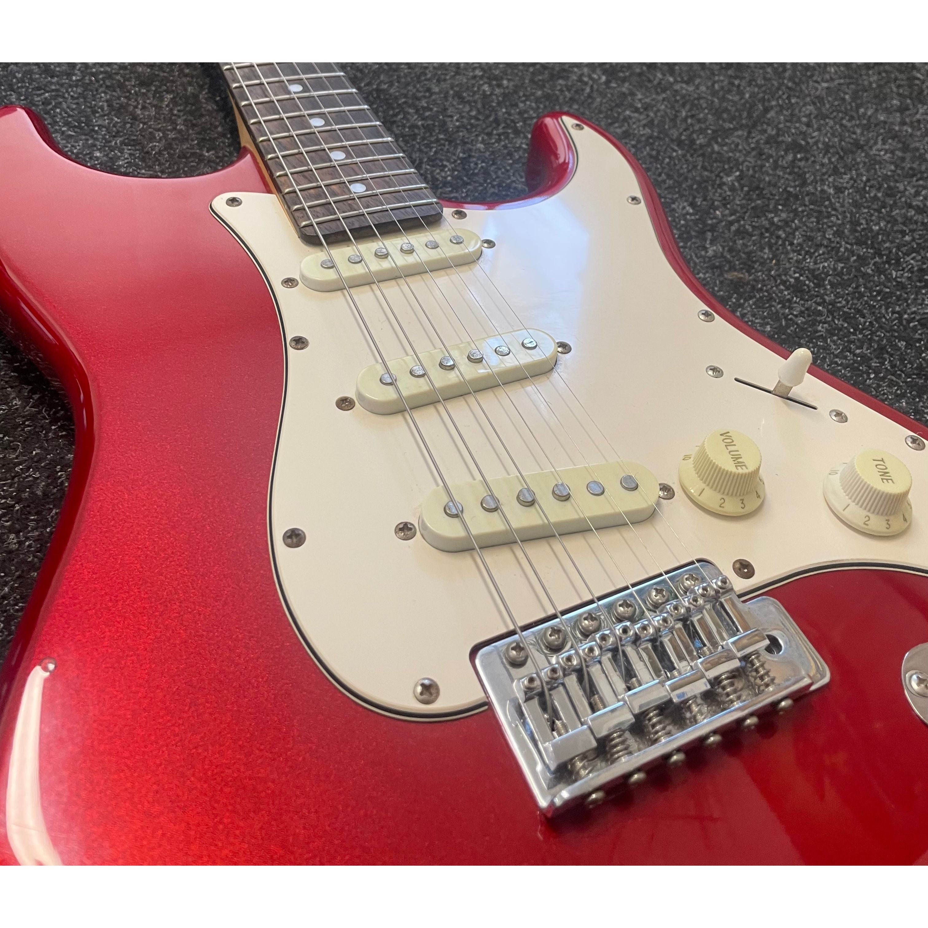 Aria STG Series S-Style Electric Guitar in Candy Apple Red with Gigbag Pre-Owned